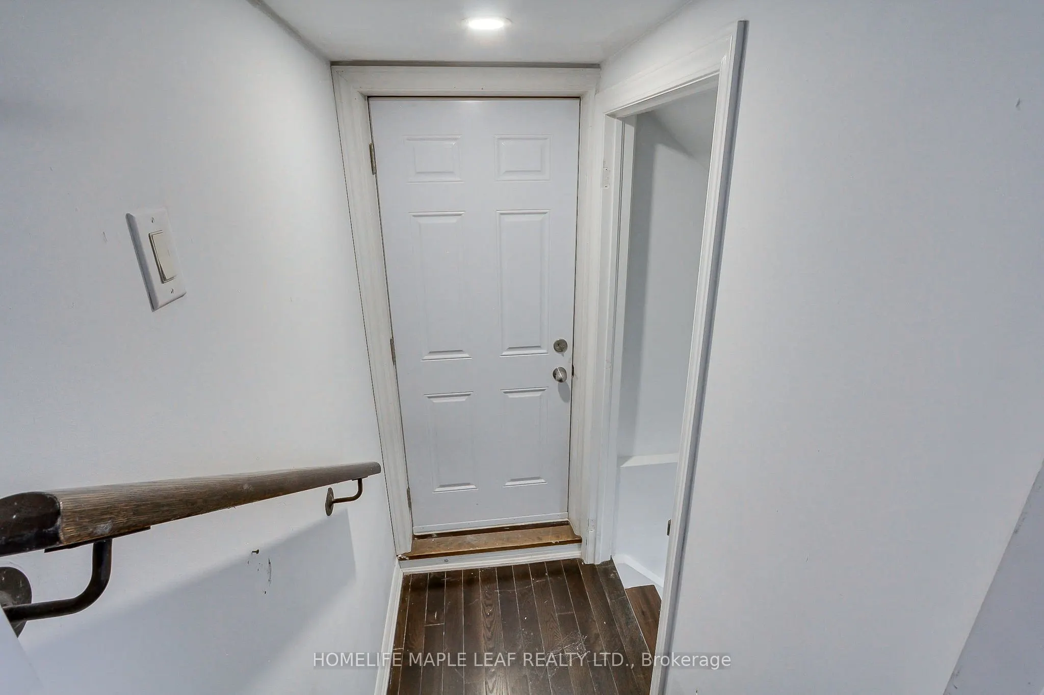 2180 Dawson Crescent