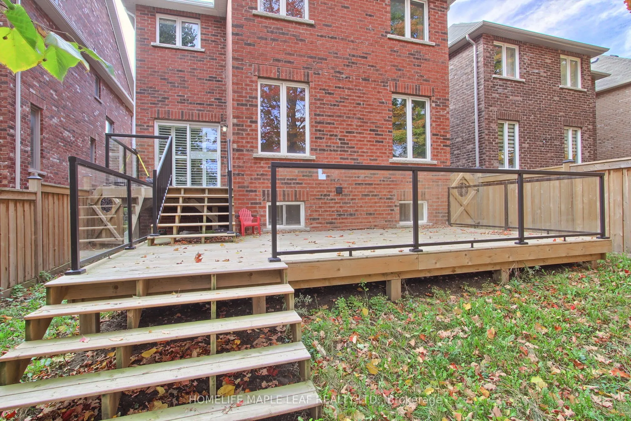 2180 Dawson Crescent