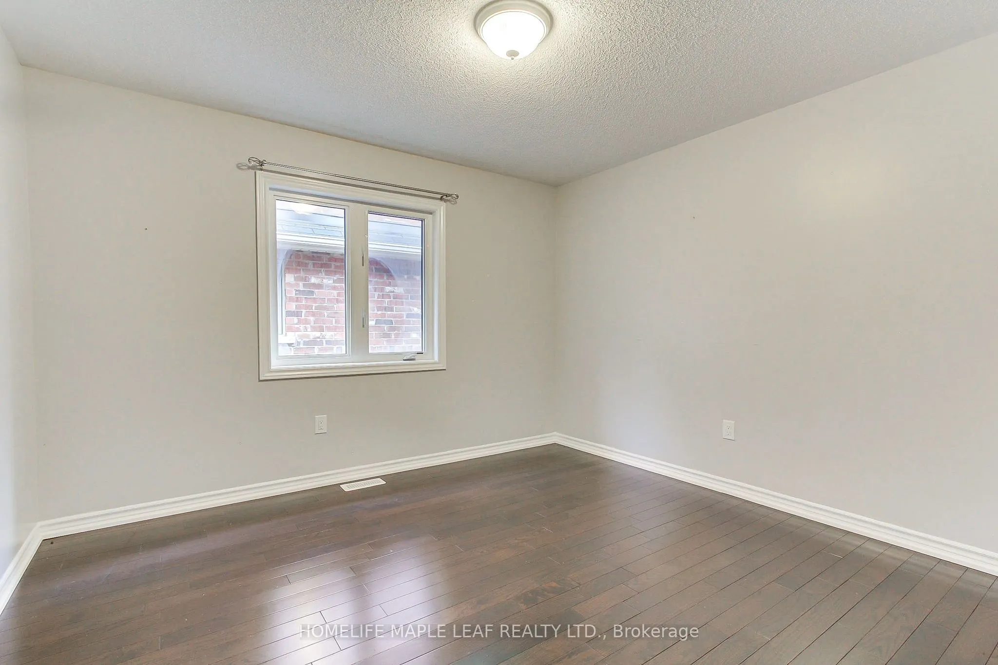 2180 Dawson Crescent