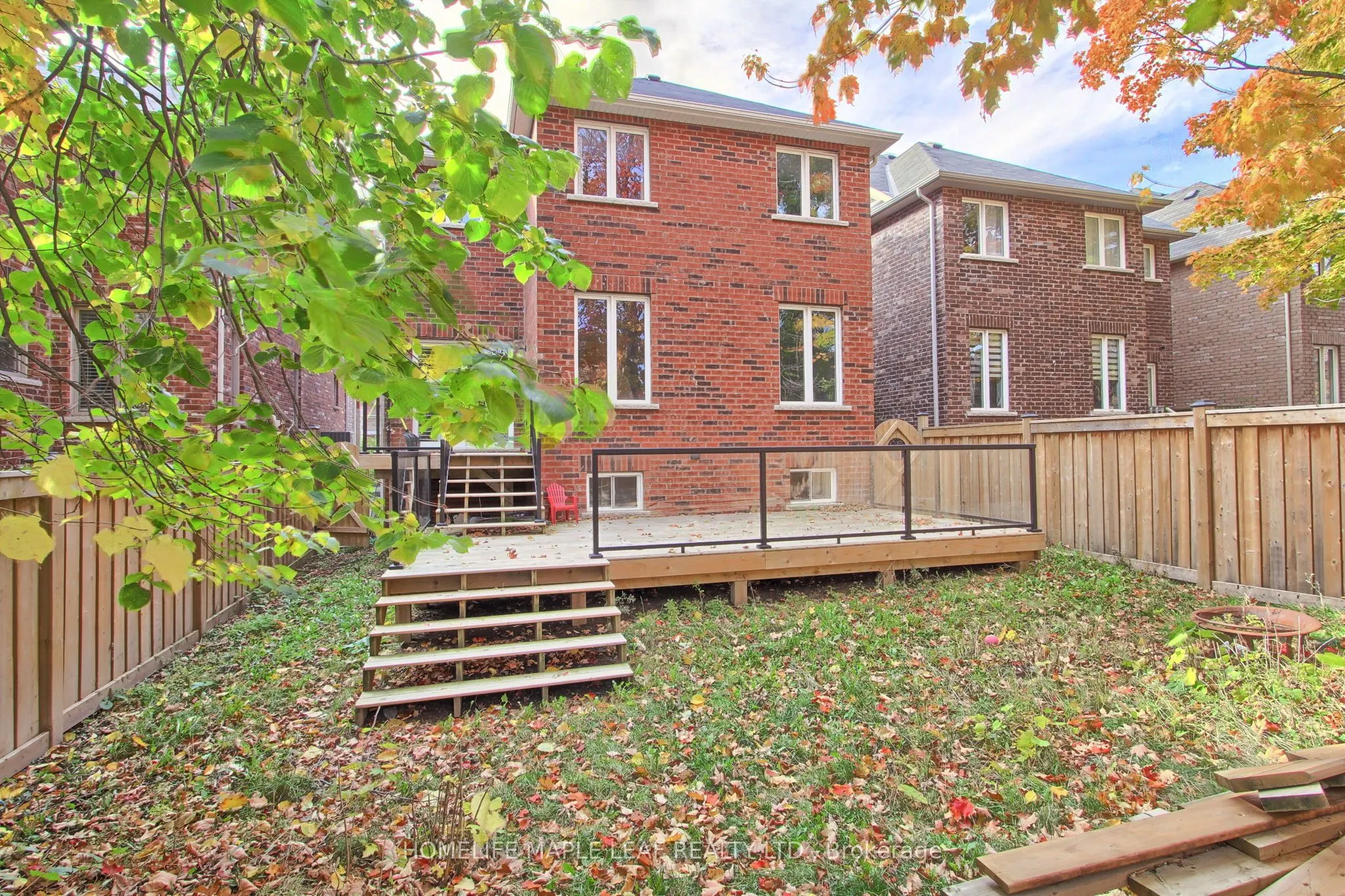 2180 Dawson Crescent