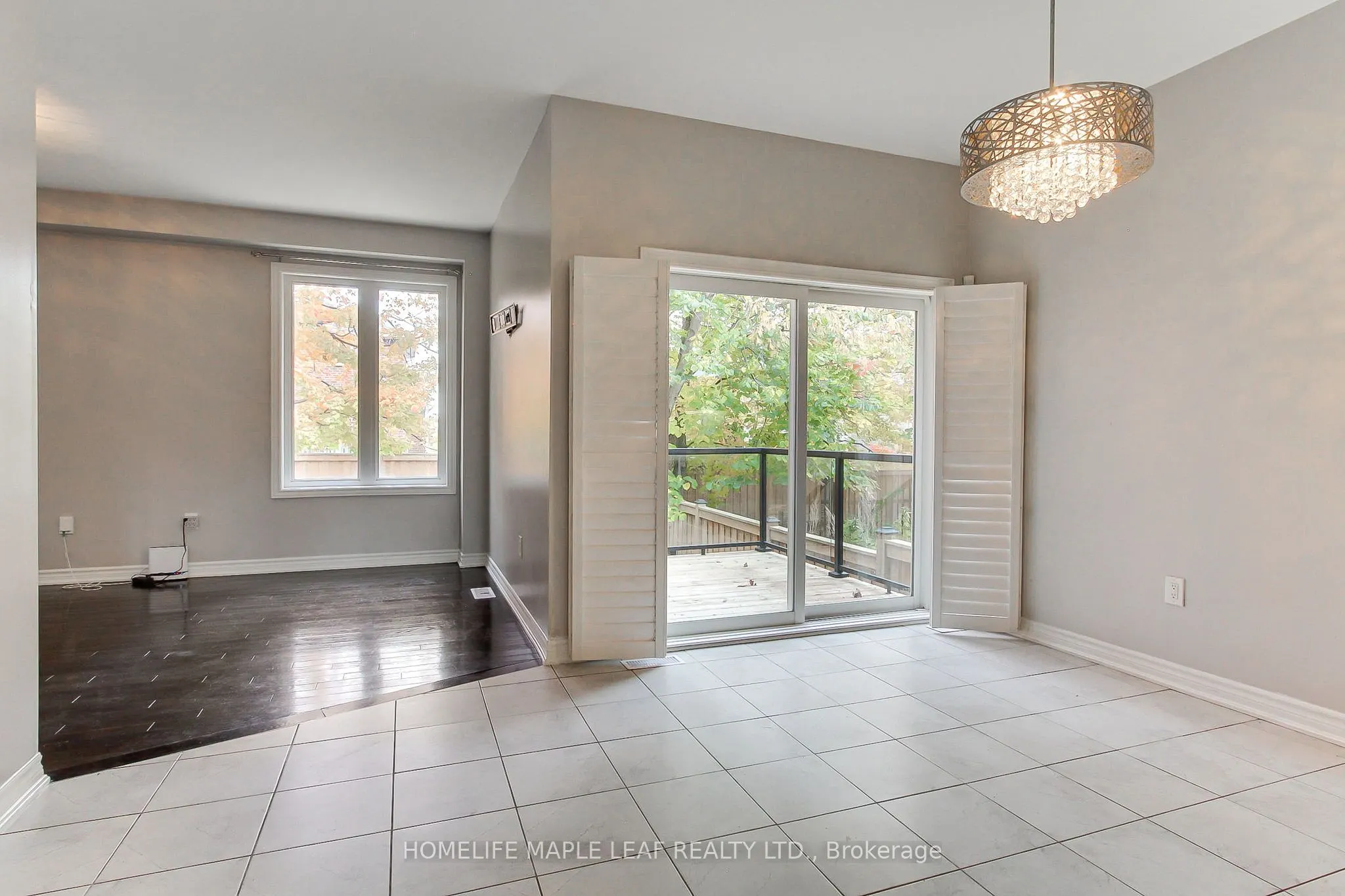 2180 Dawson Crescent