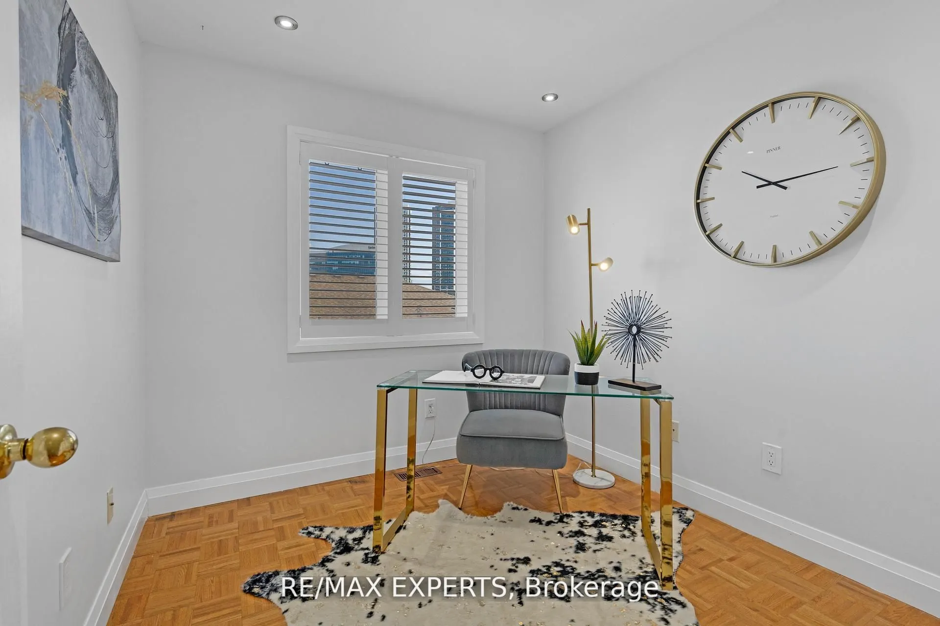 19 Foxchase Avenue, #32