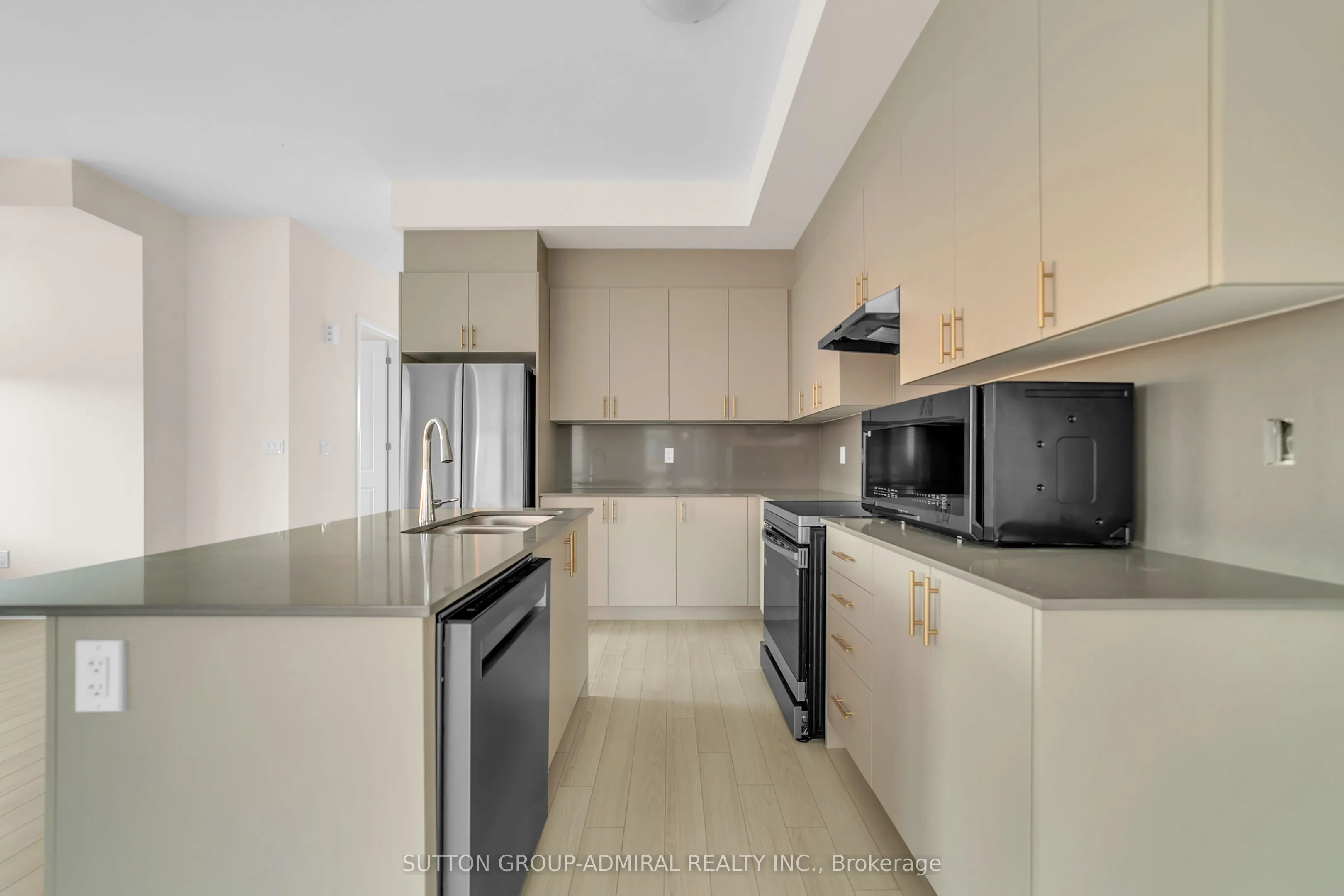 60 Lunay Drive