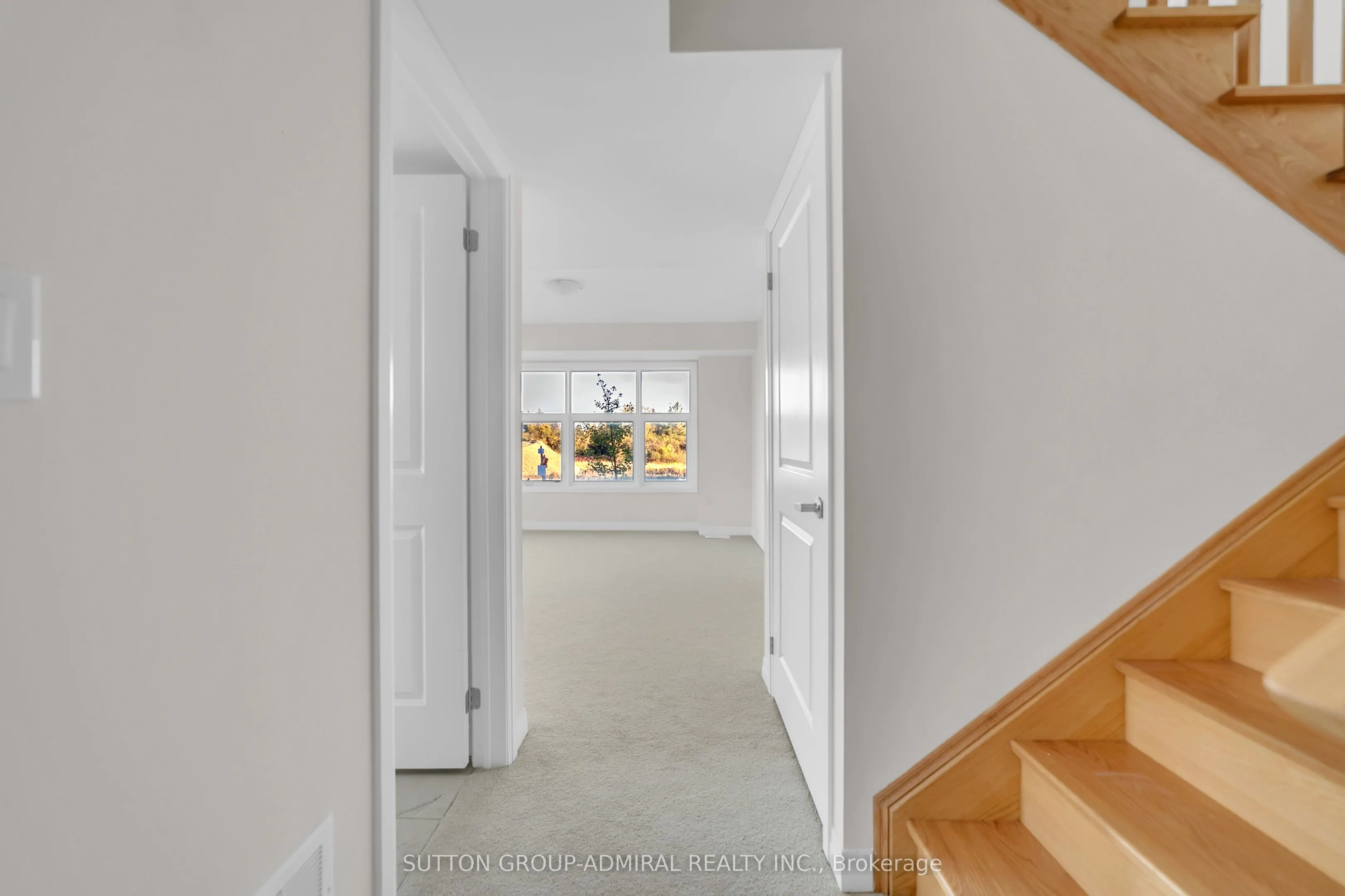 60 Lunay Drive