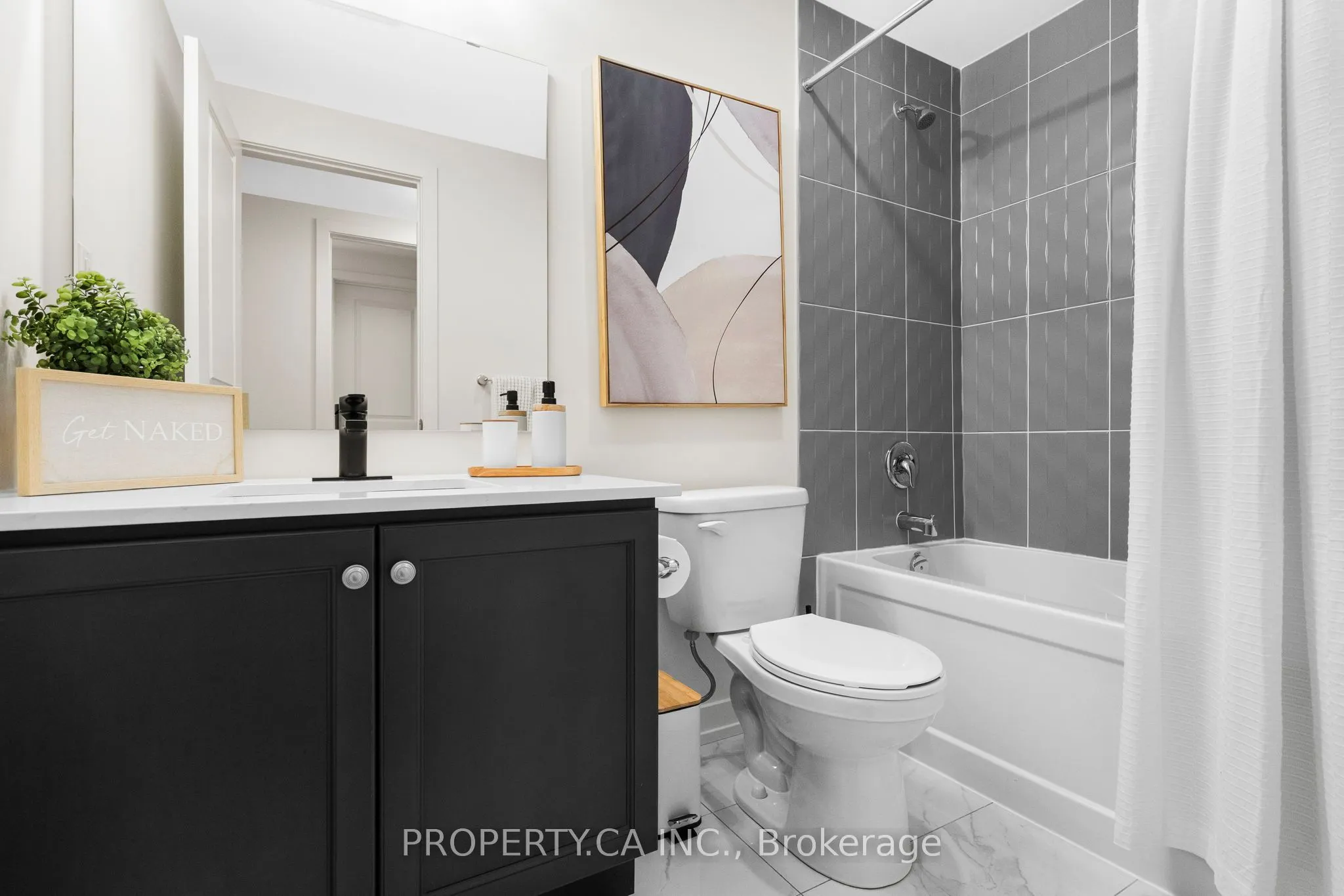 58 Elizabeth Street S, #2207