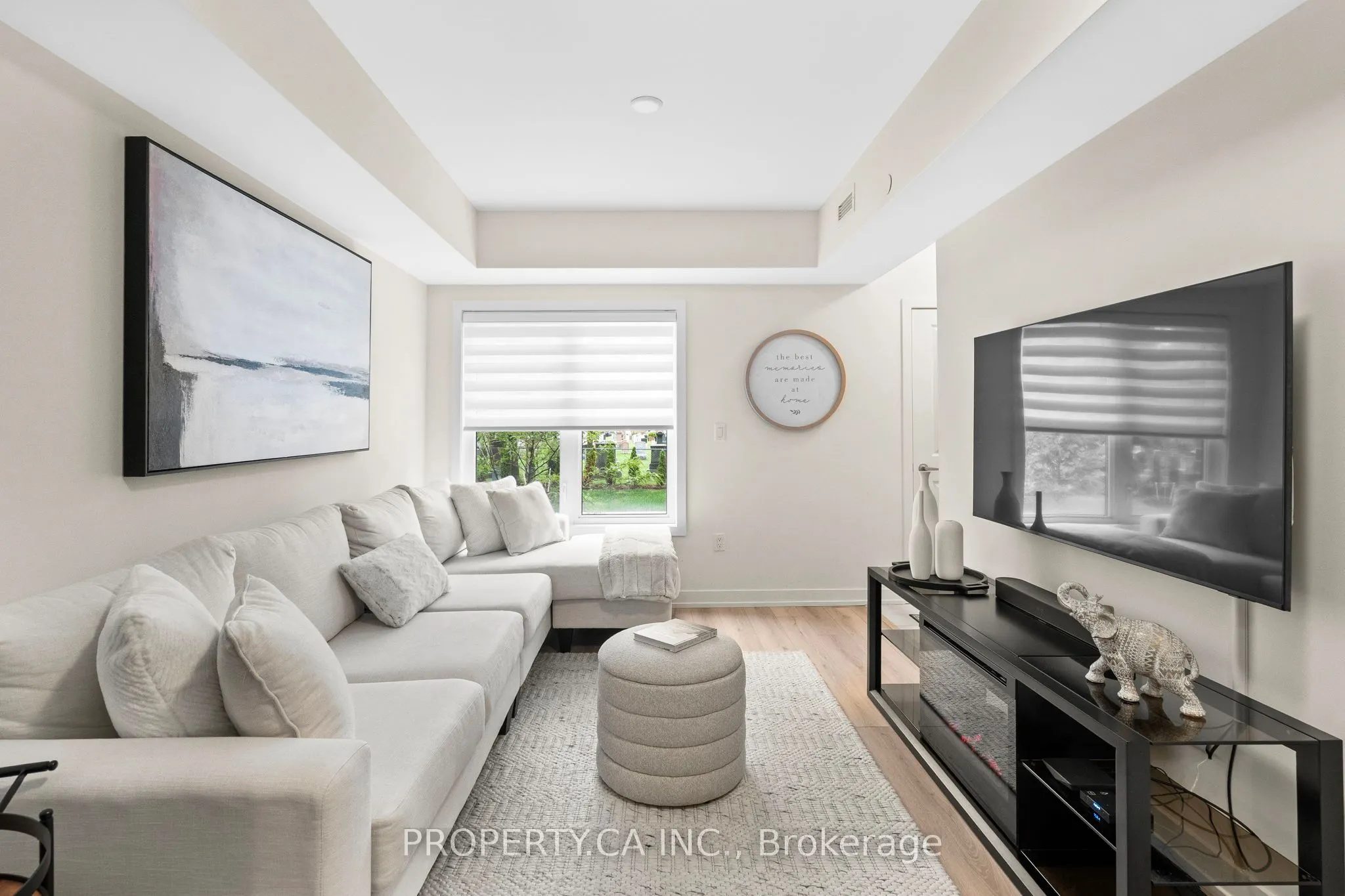 58 Elizabeth Street S, #2207