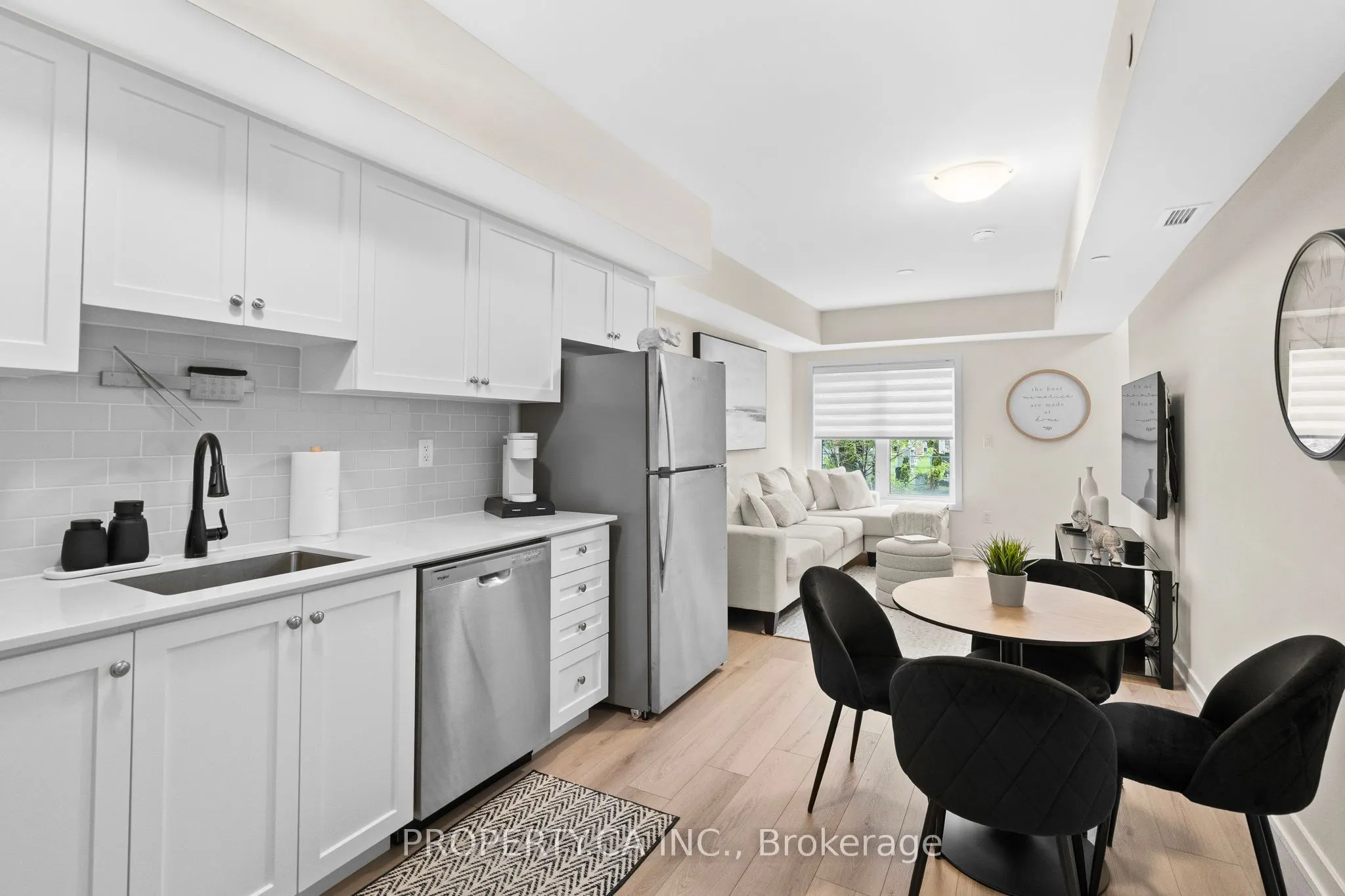 58 Elizabeth Street S, #2207