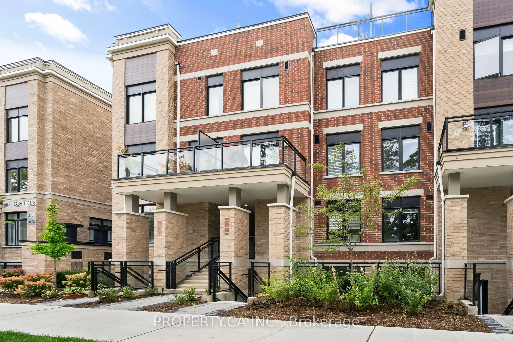 58 Elizabeth Street S, #2207