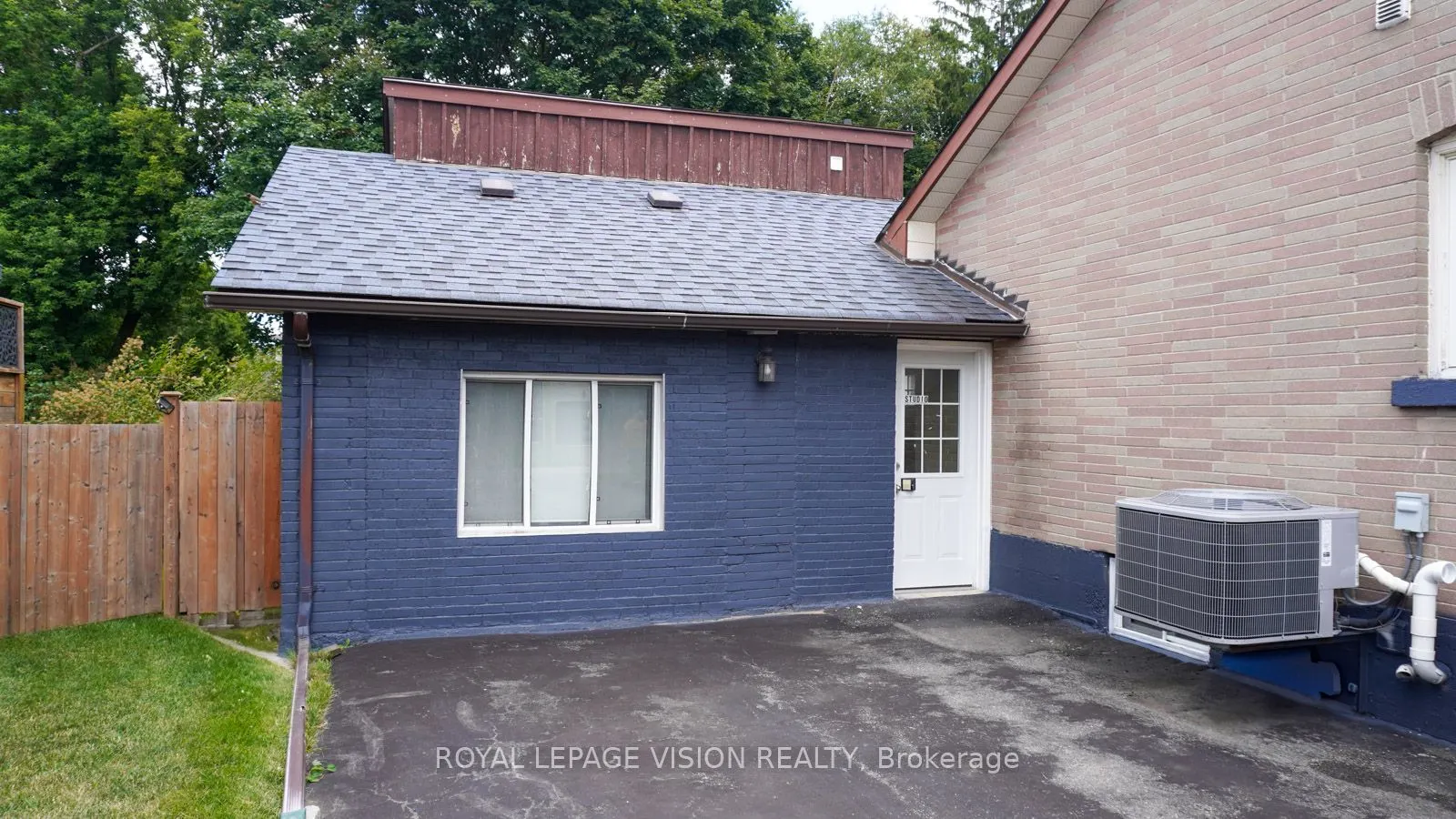 117 William Street, #Coach House