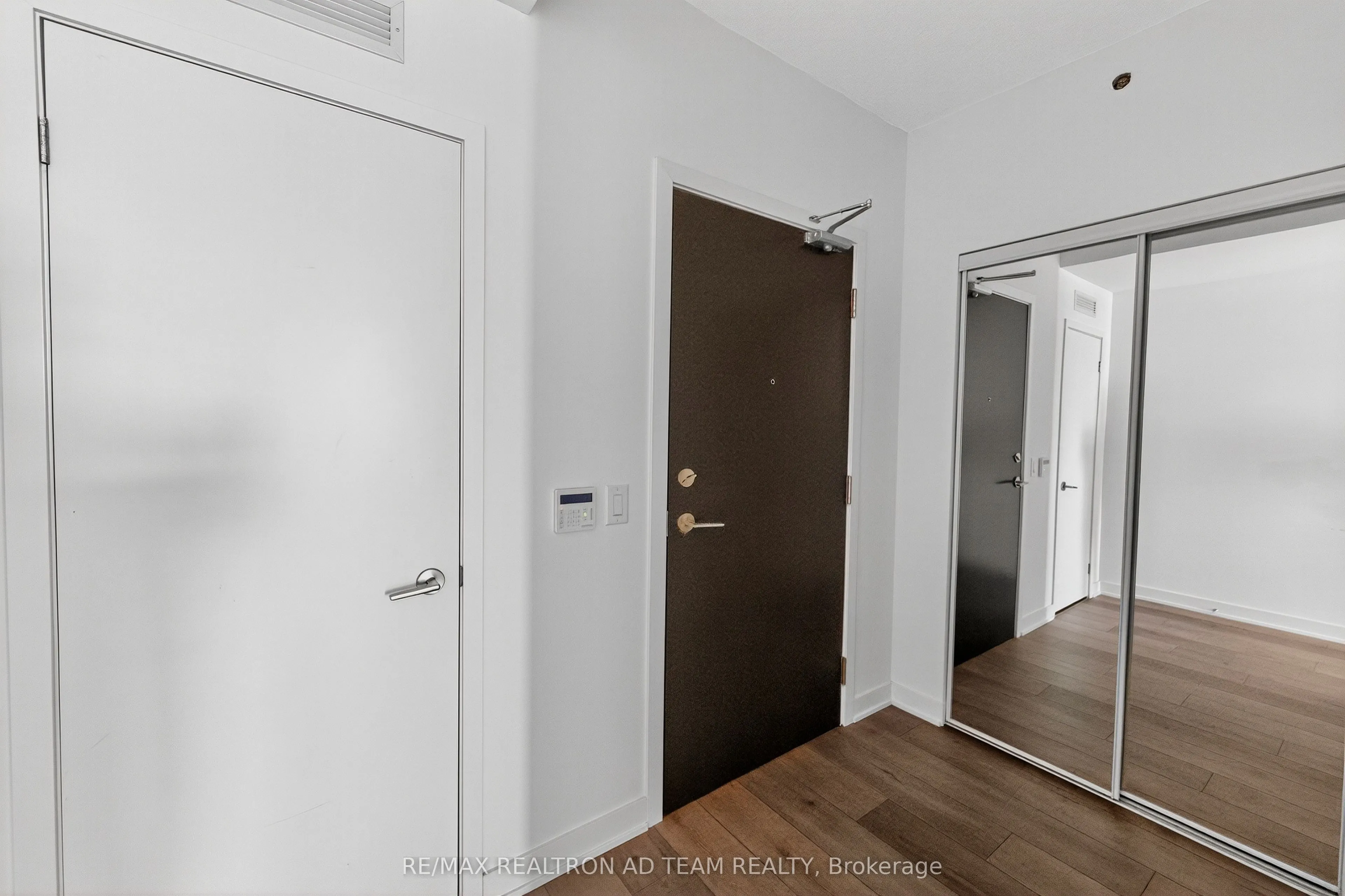 10 Honeycrisp Crescent, #717