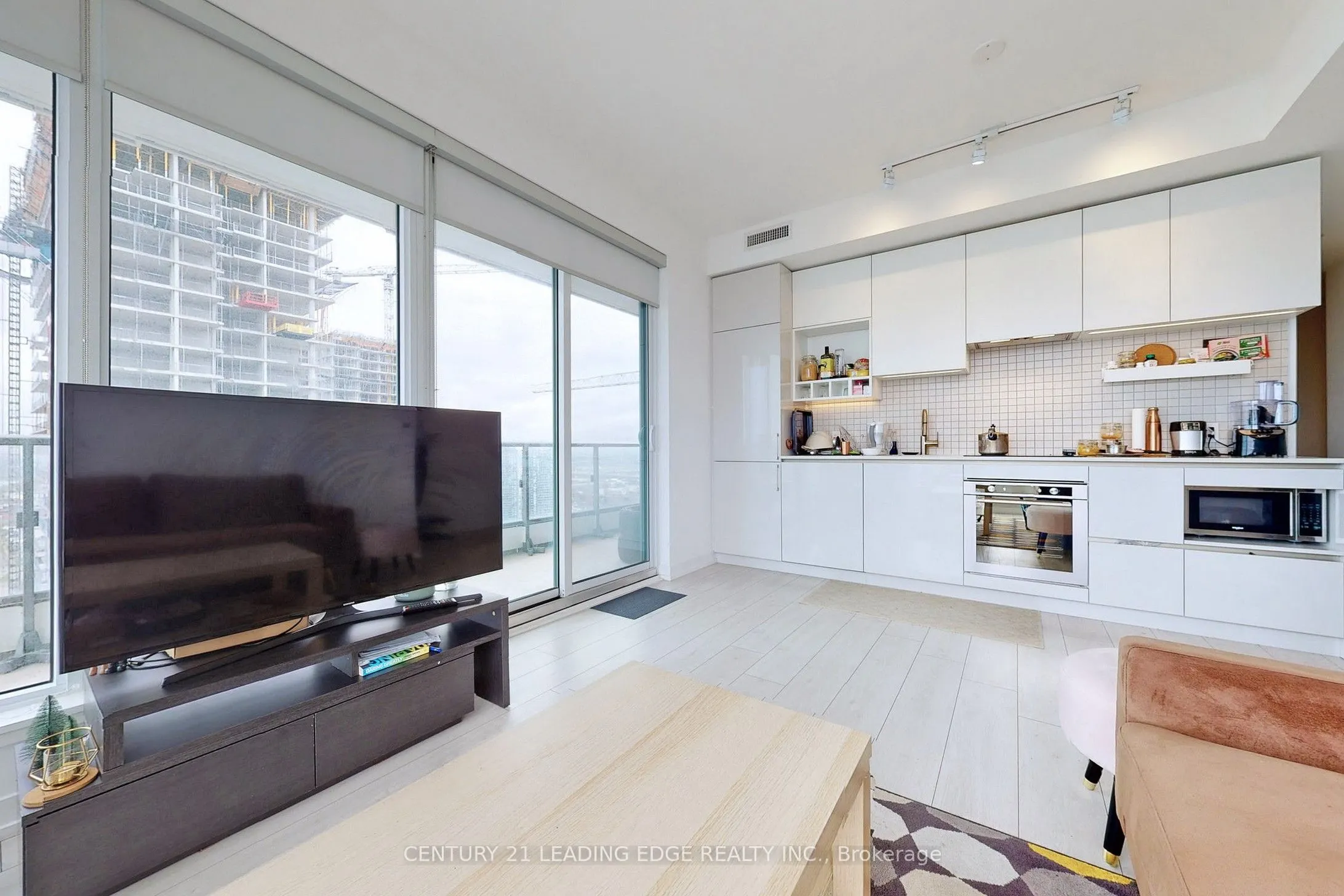 950 Portage Parkway, #4102