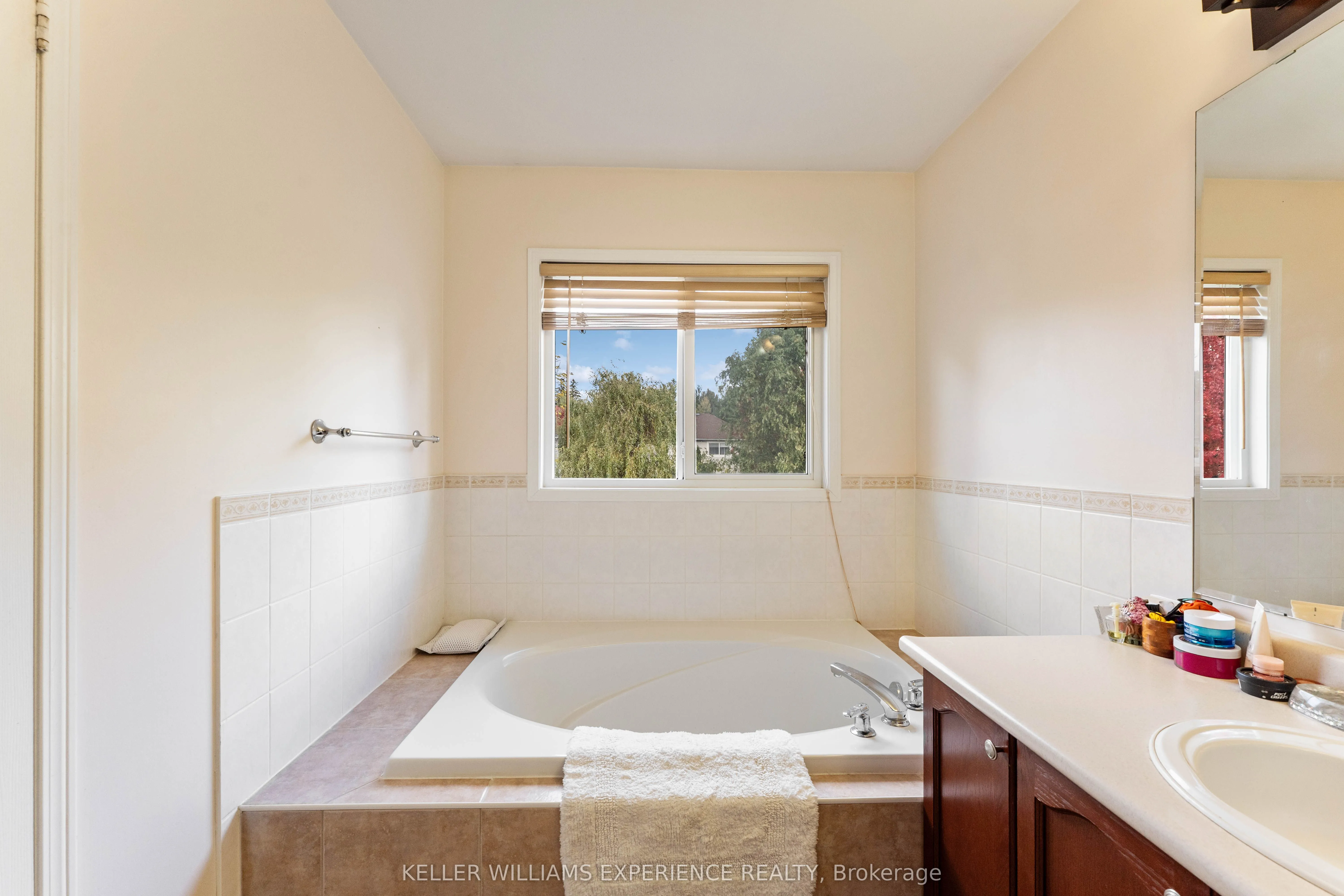38 Truax Crescent