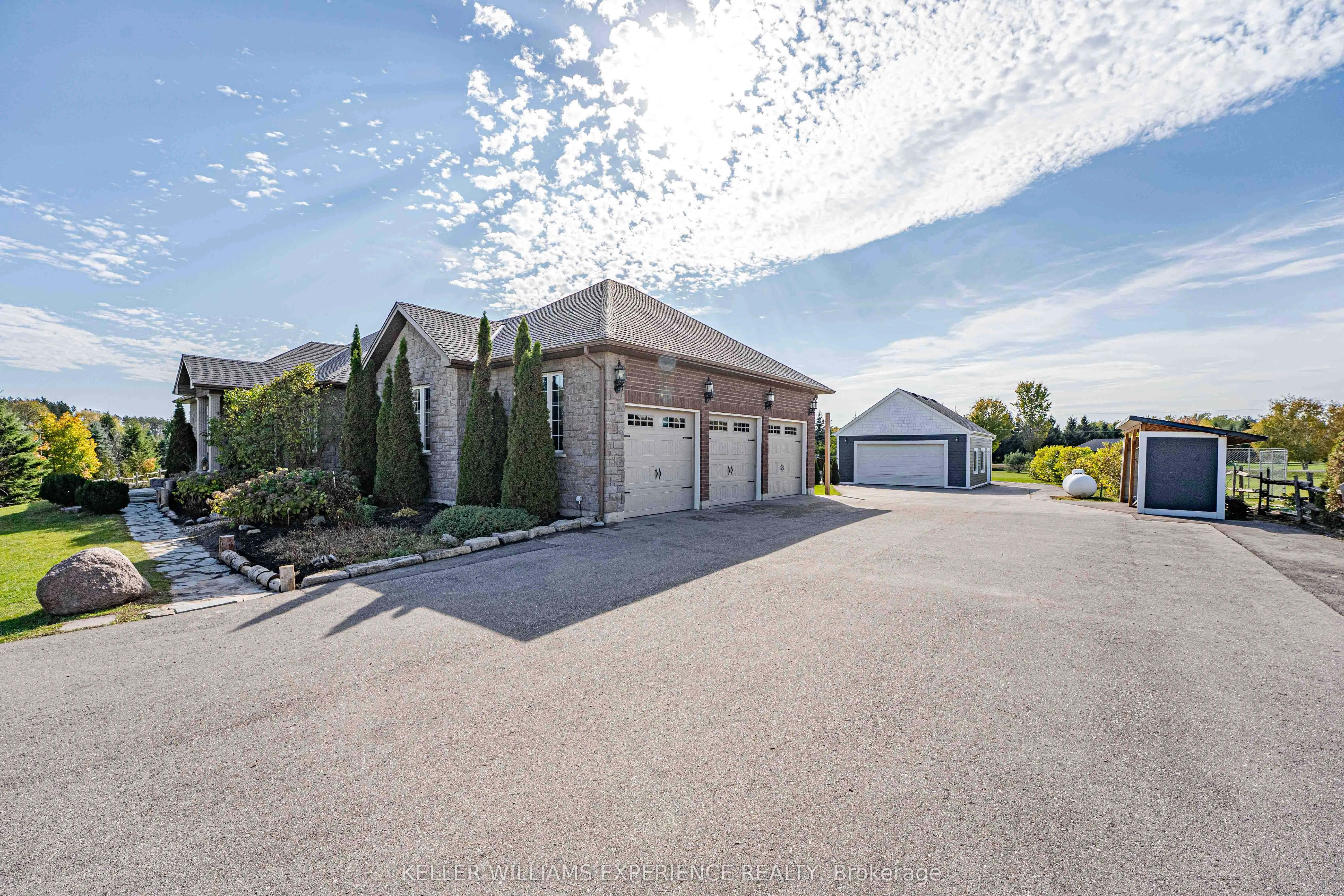 2 Harry Parker Place
