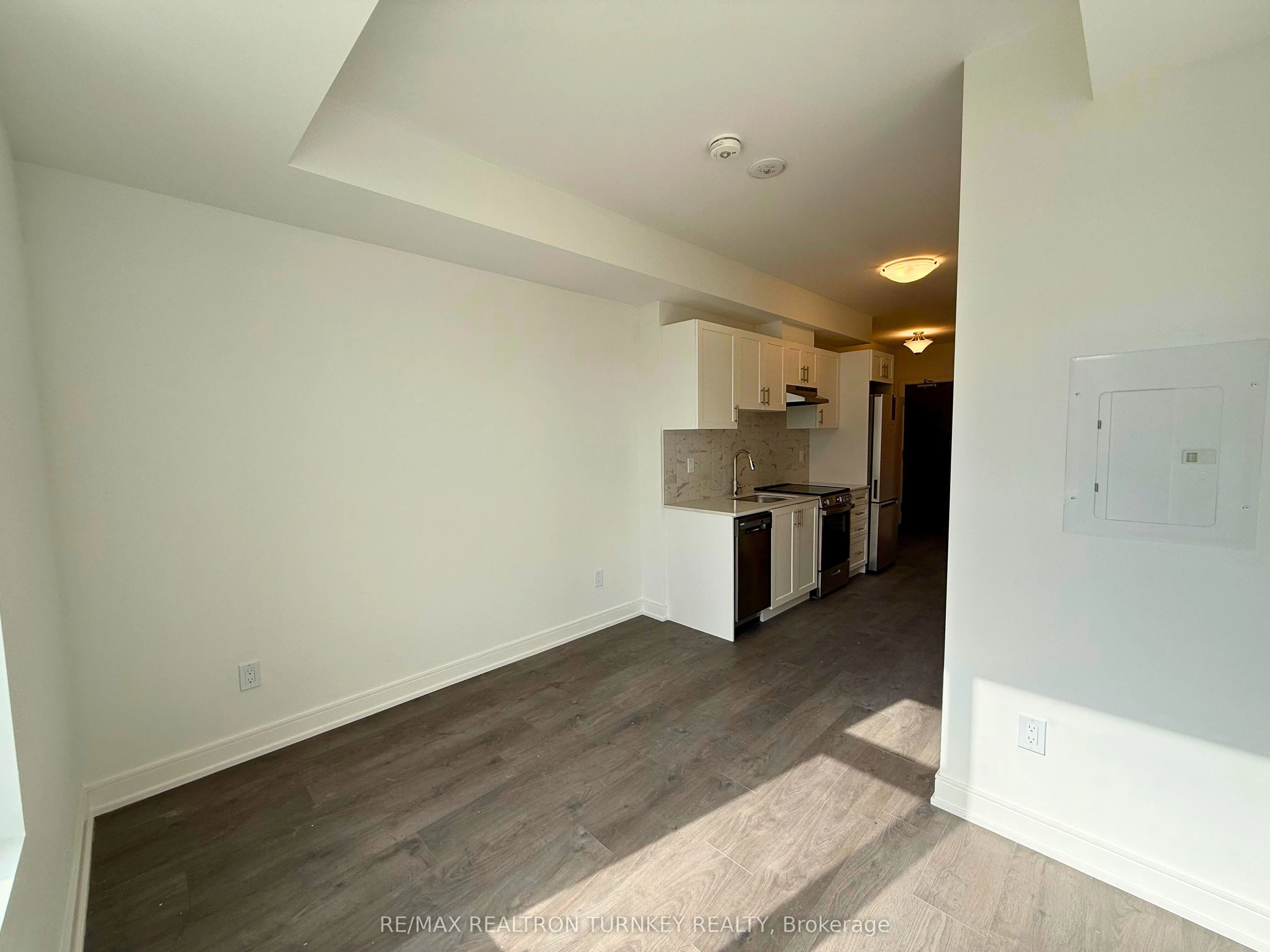 715 Davis Drive, #B206