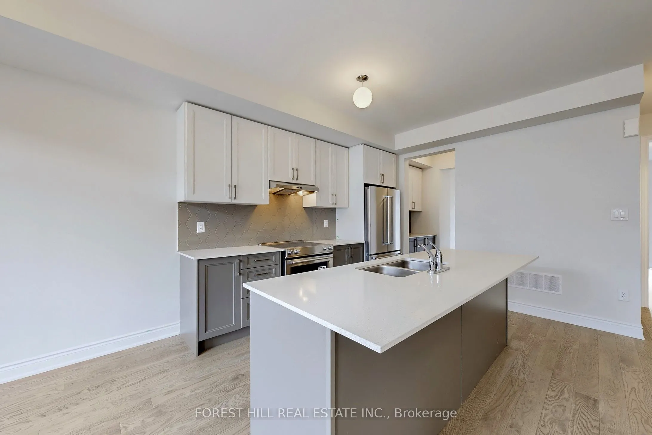220 Tennant Circle