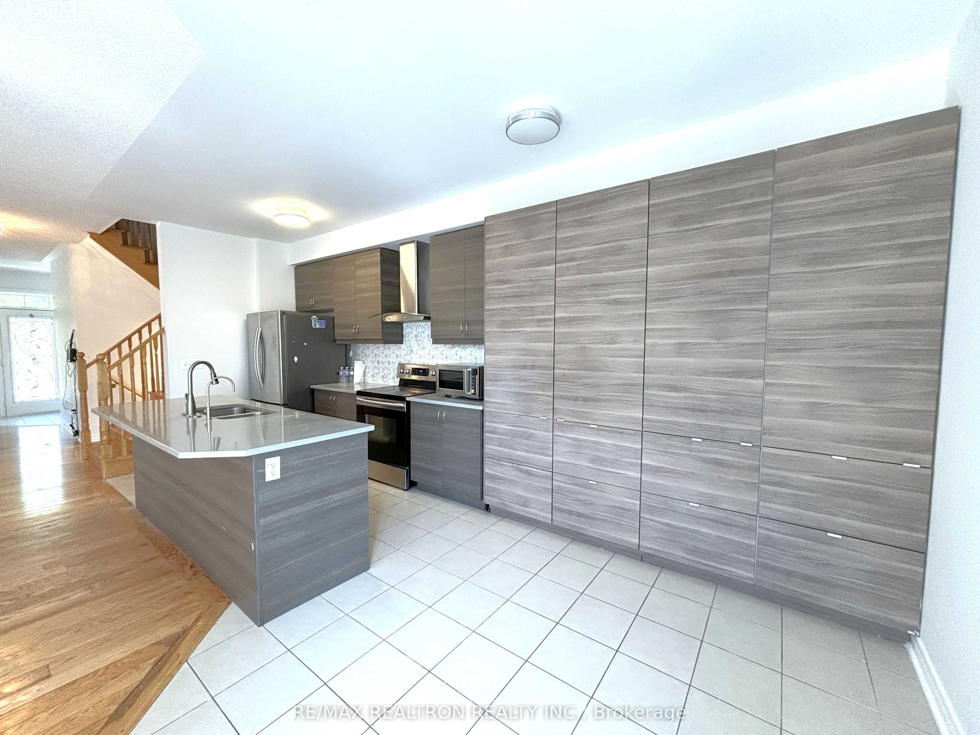 511 William Forster Road