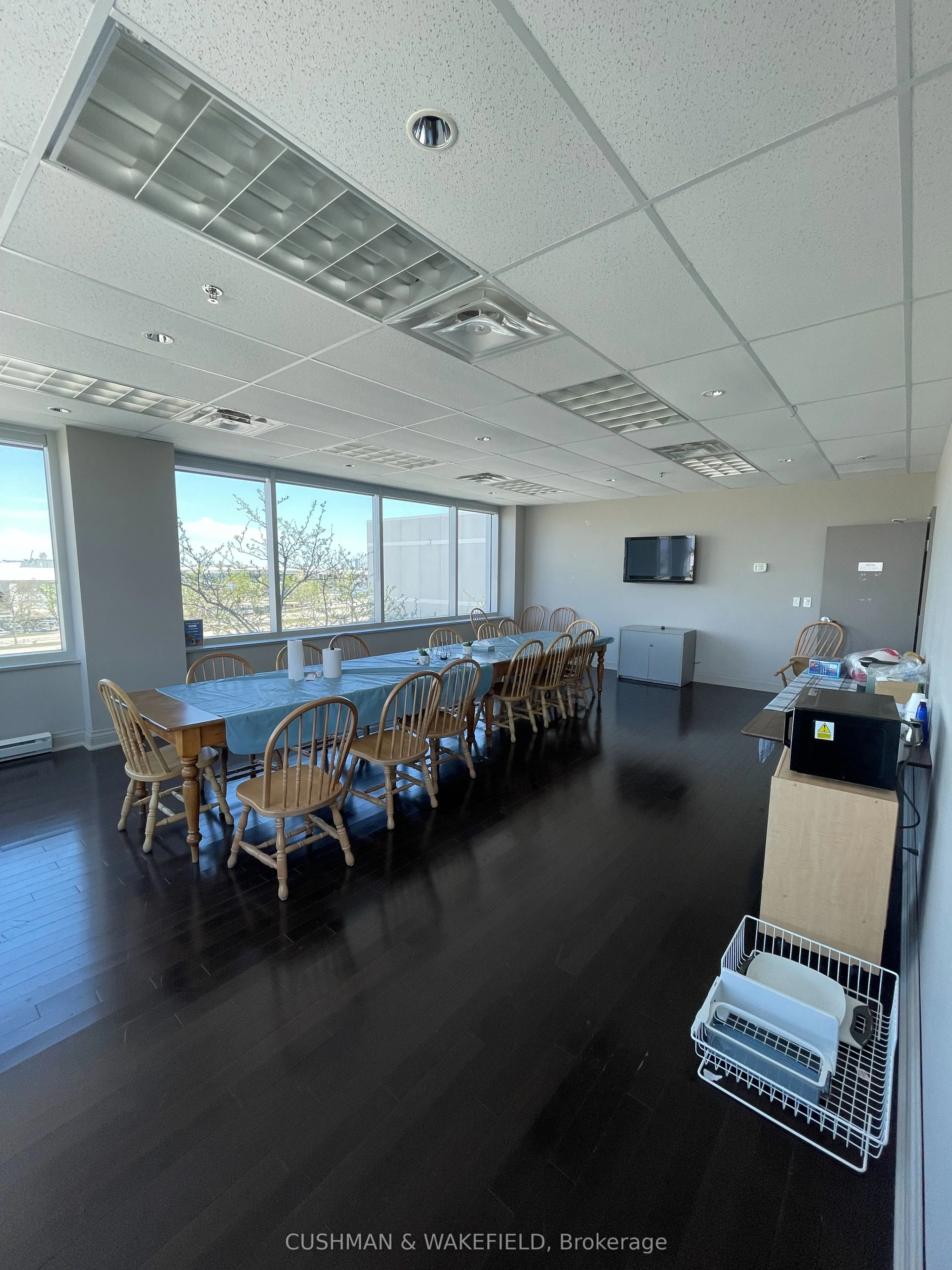 35 Orlando Avenue, #2nd Floor