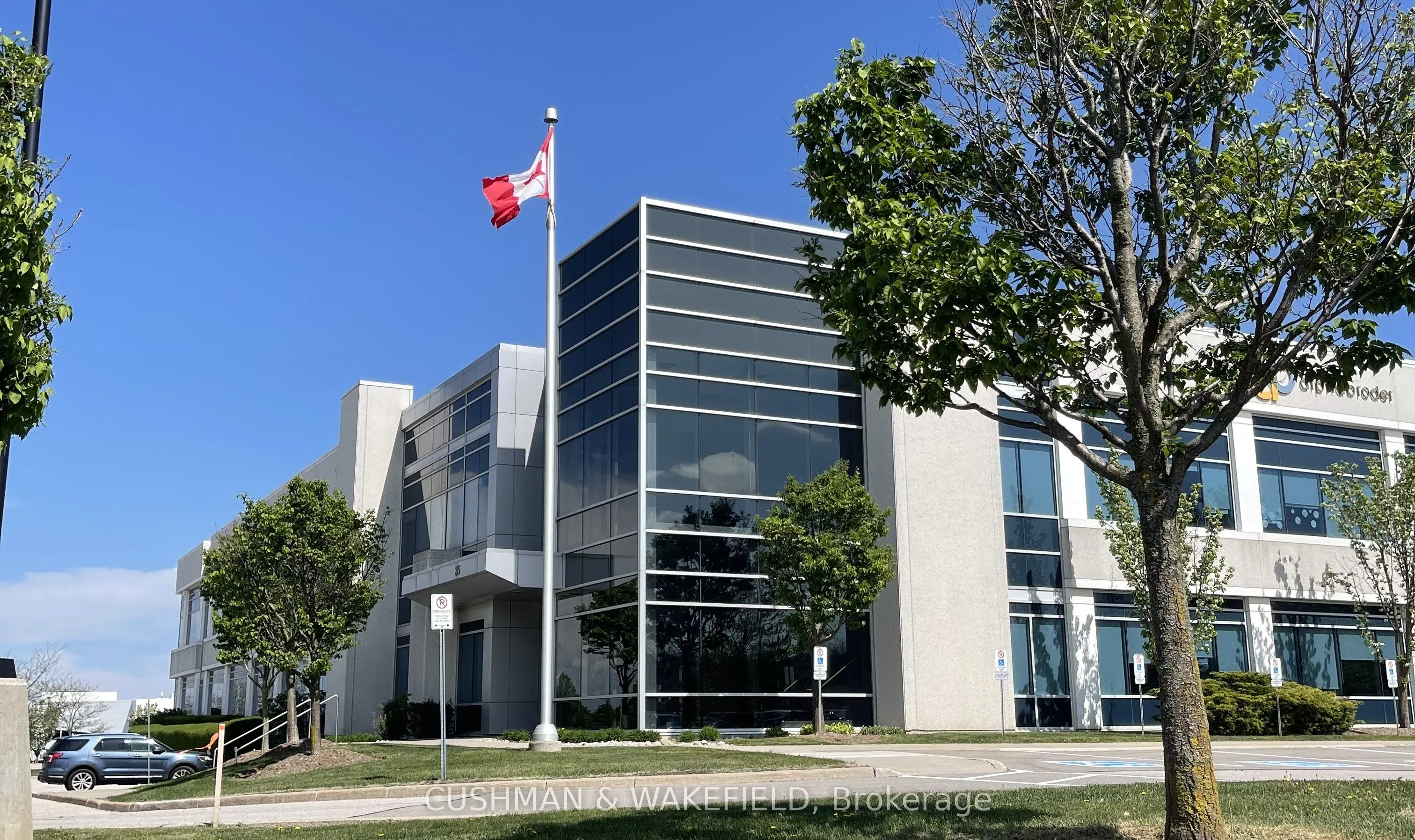 35 Orlando Avenue, #2nd Floor