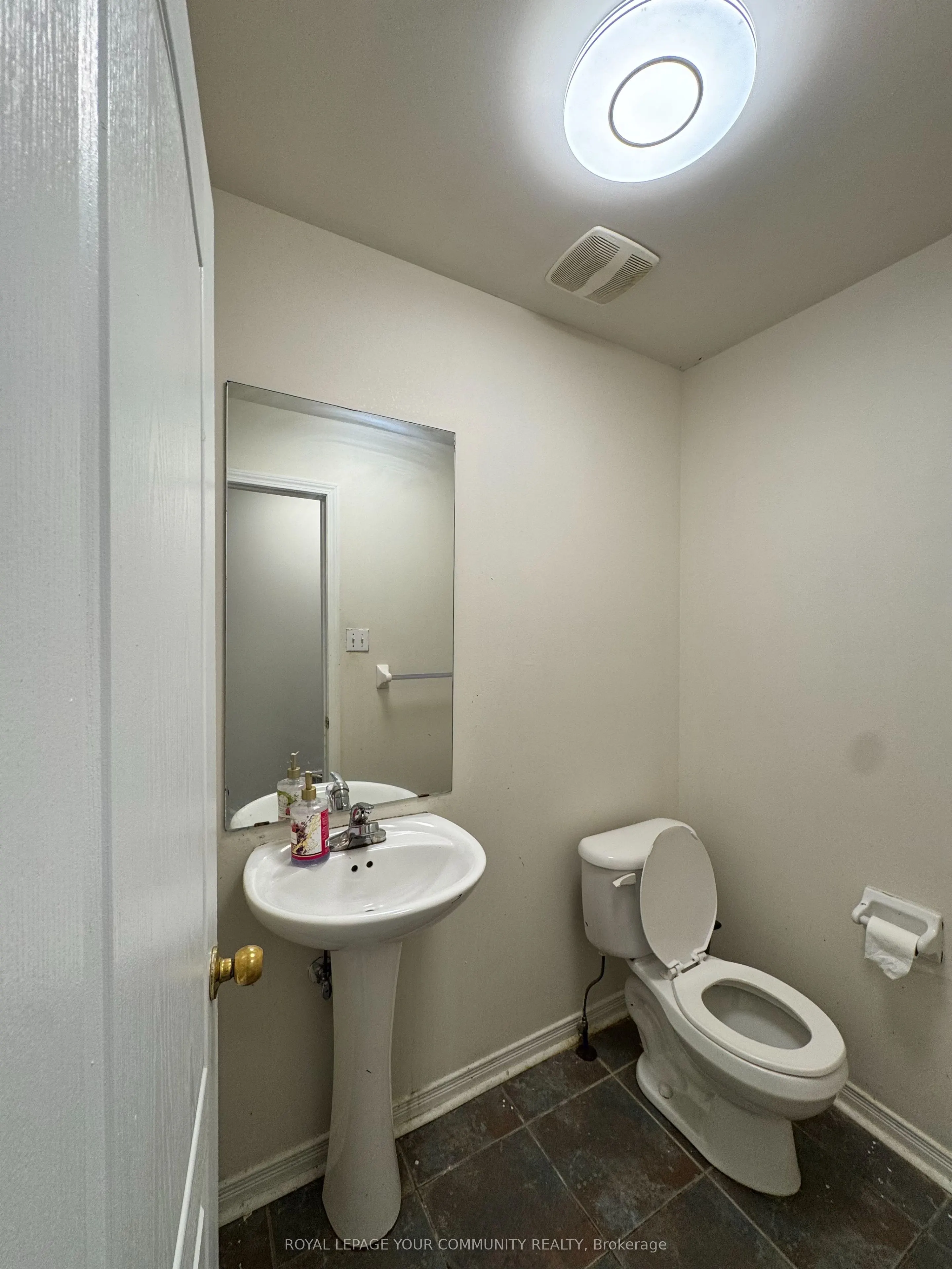 163 Flagstone Way