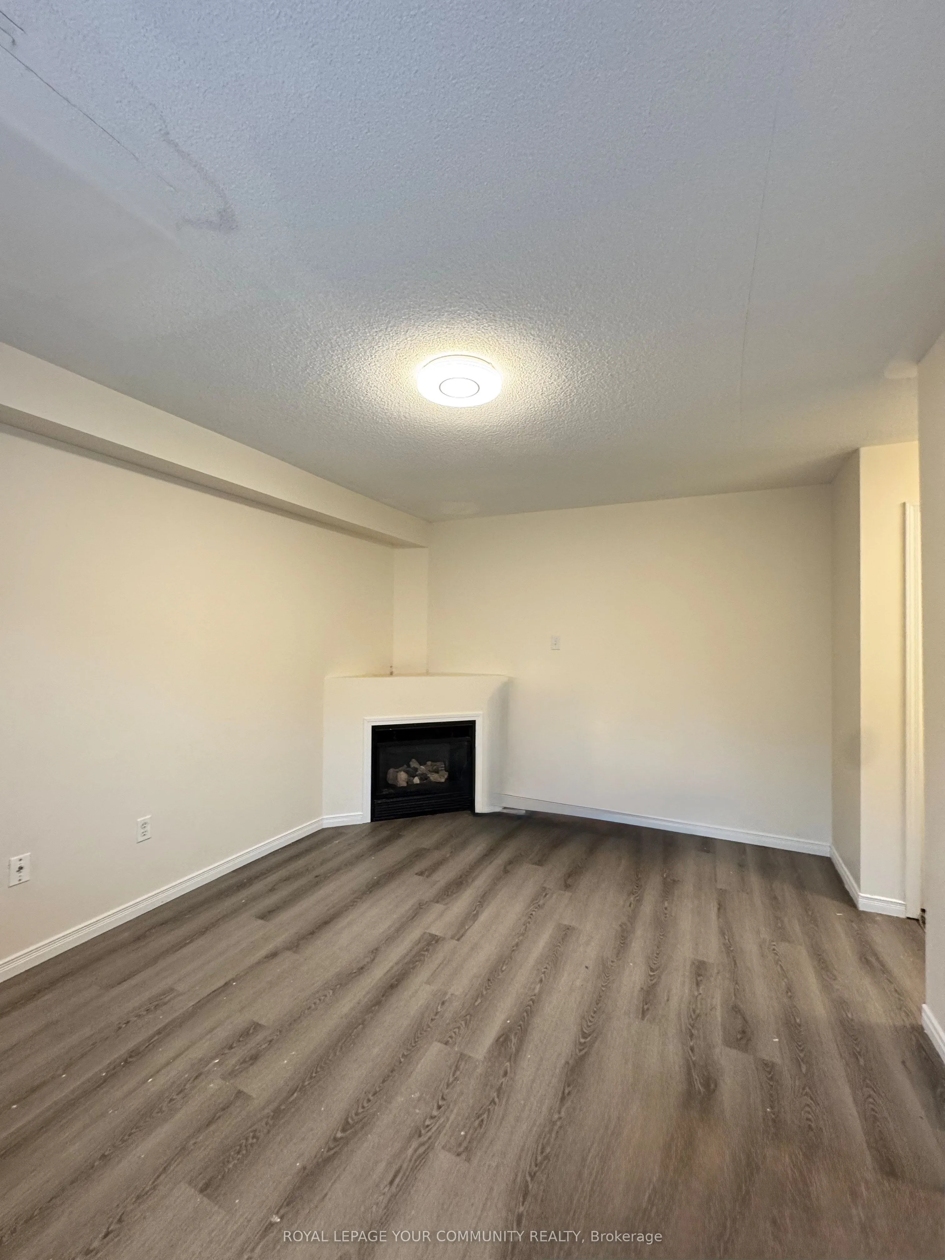 163 Flagstone Way