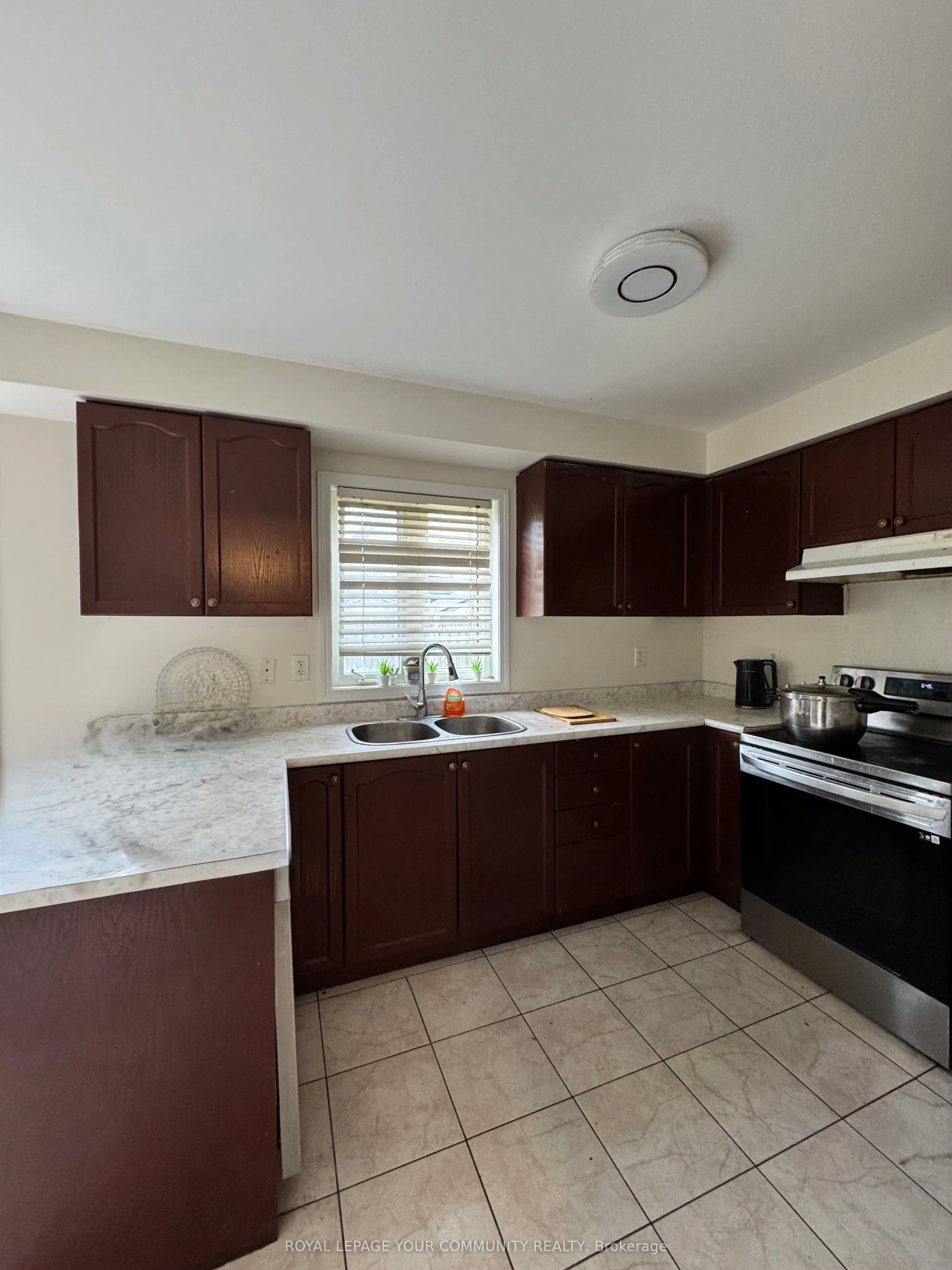 163 Flagstone Way