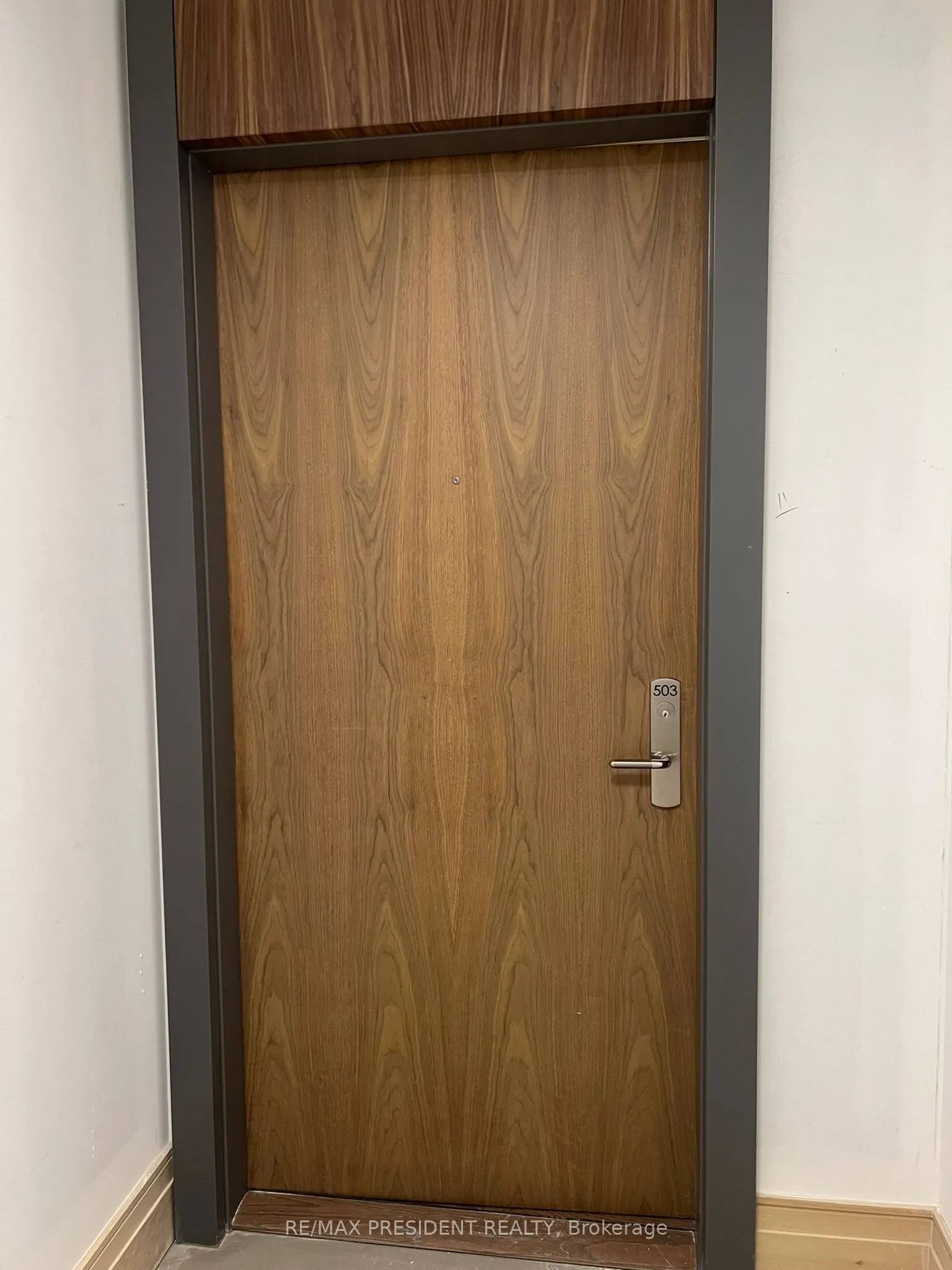 27 Korda Gate, #503