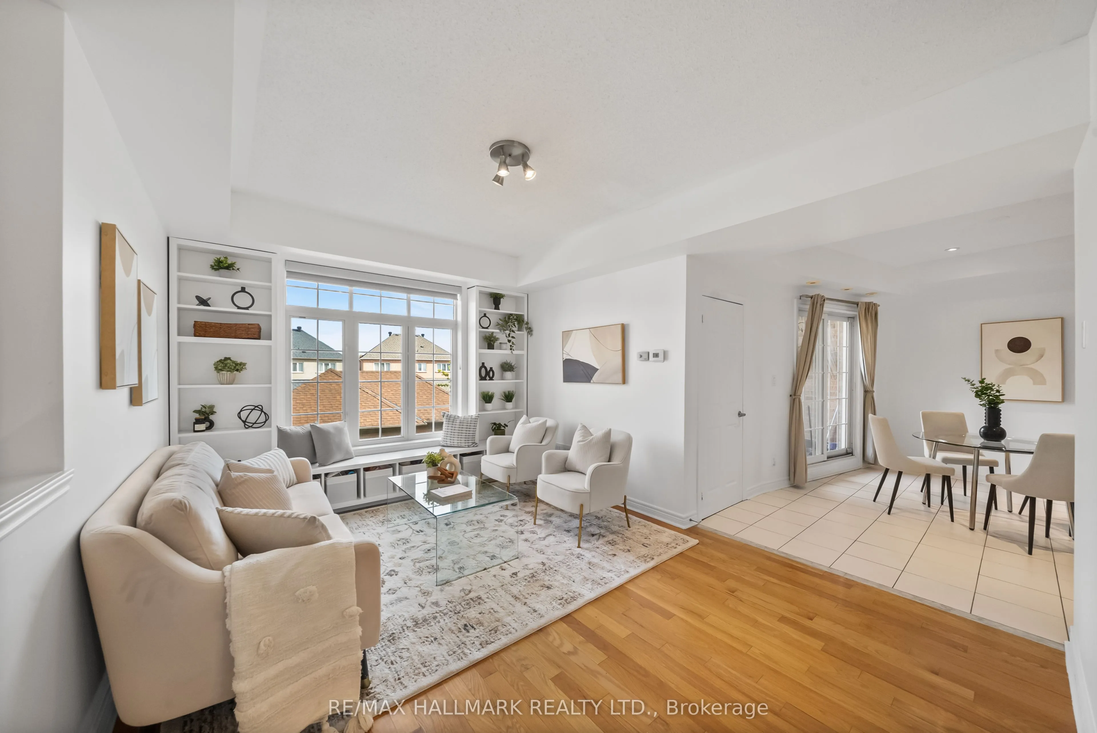 30 Greensborough Village Circle