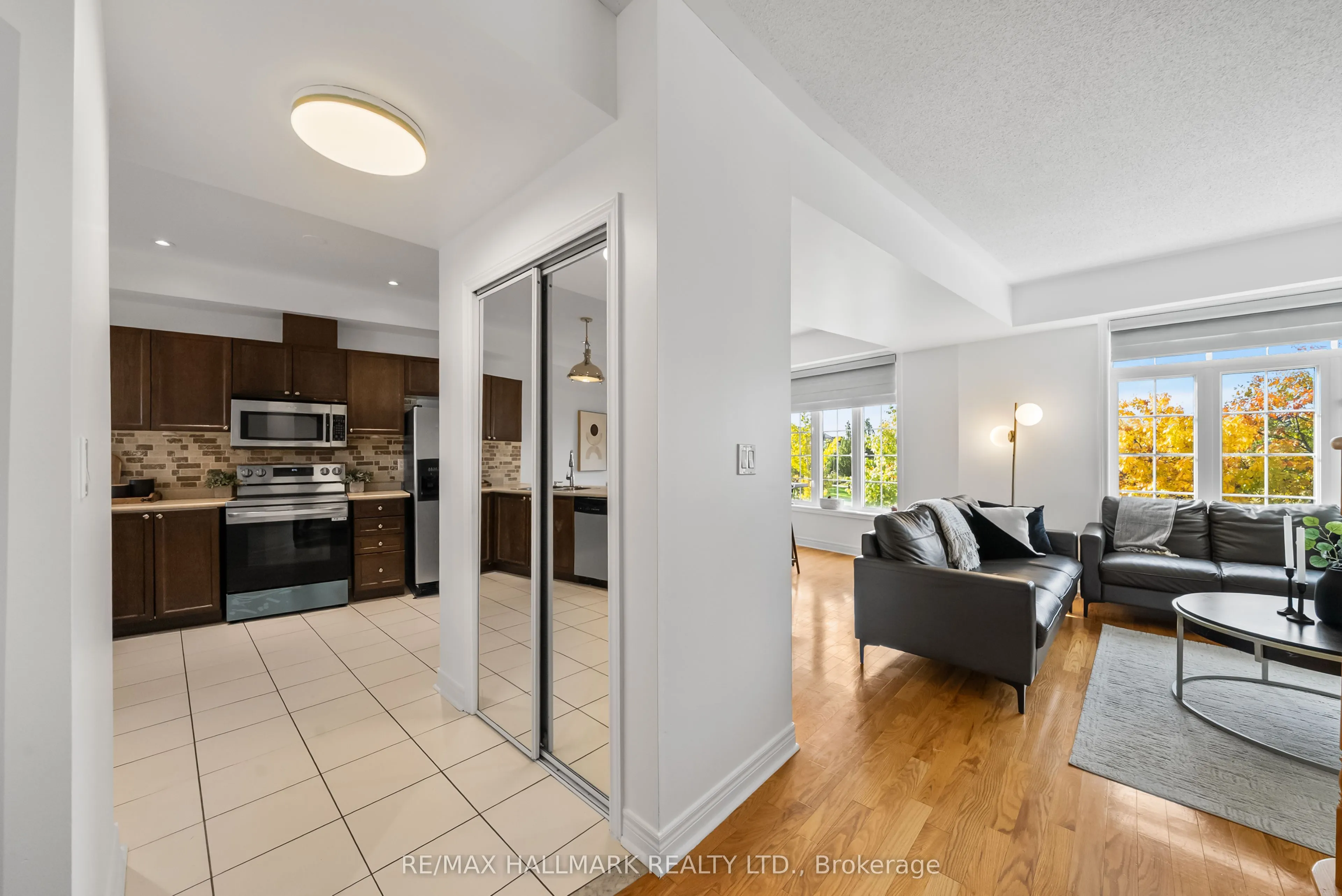 30 Greensborough Village Circle
