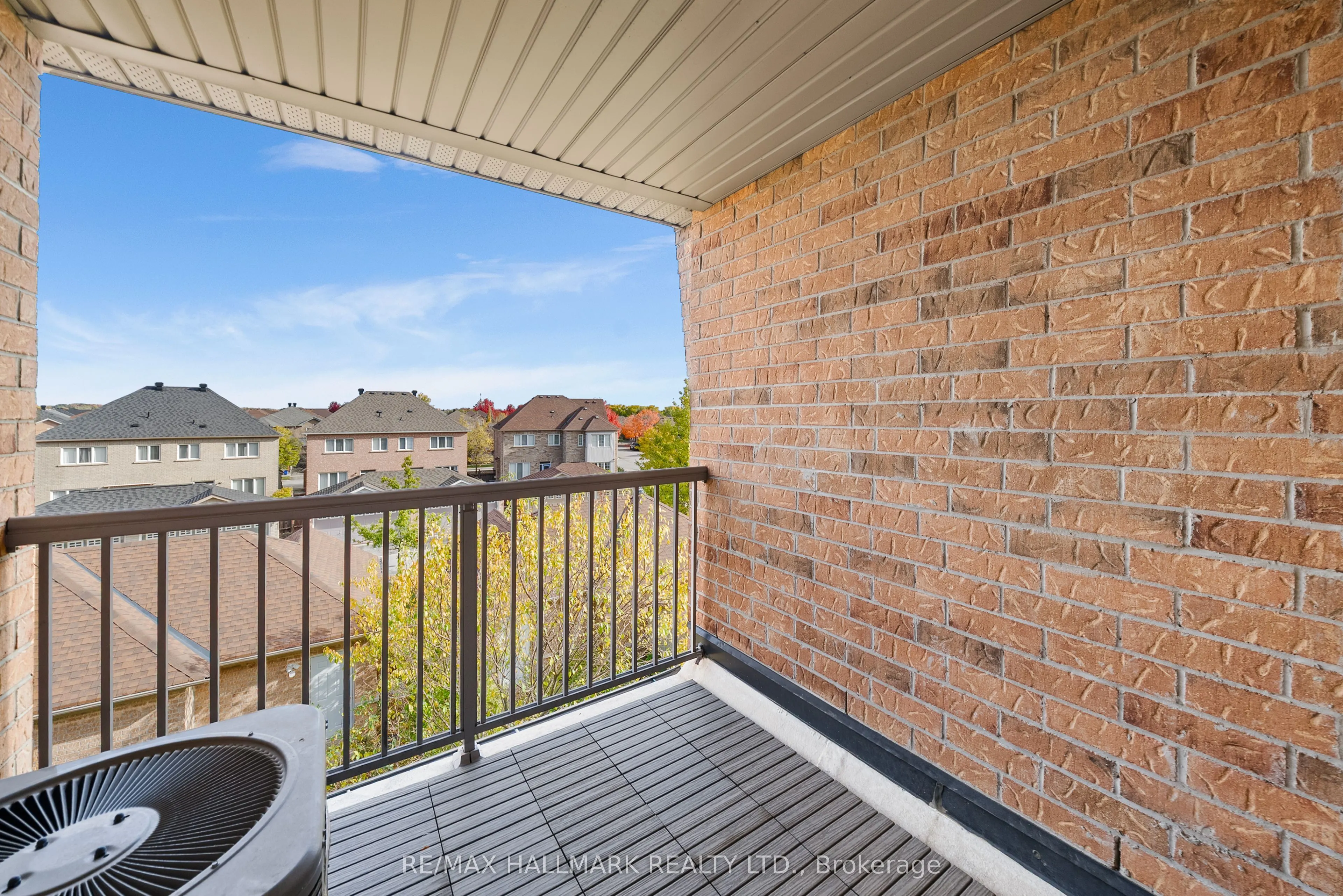 30 Greensborough Village Circle