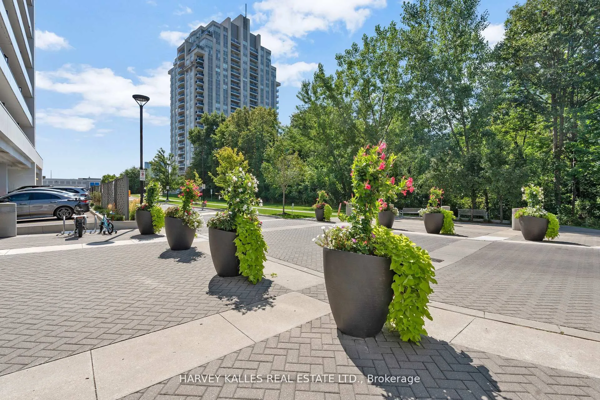 7890 Bathurst Street, #2608
