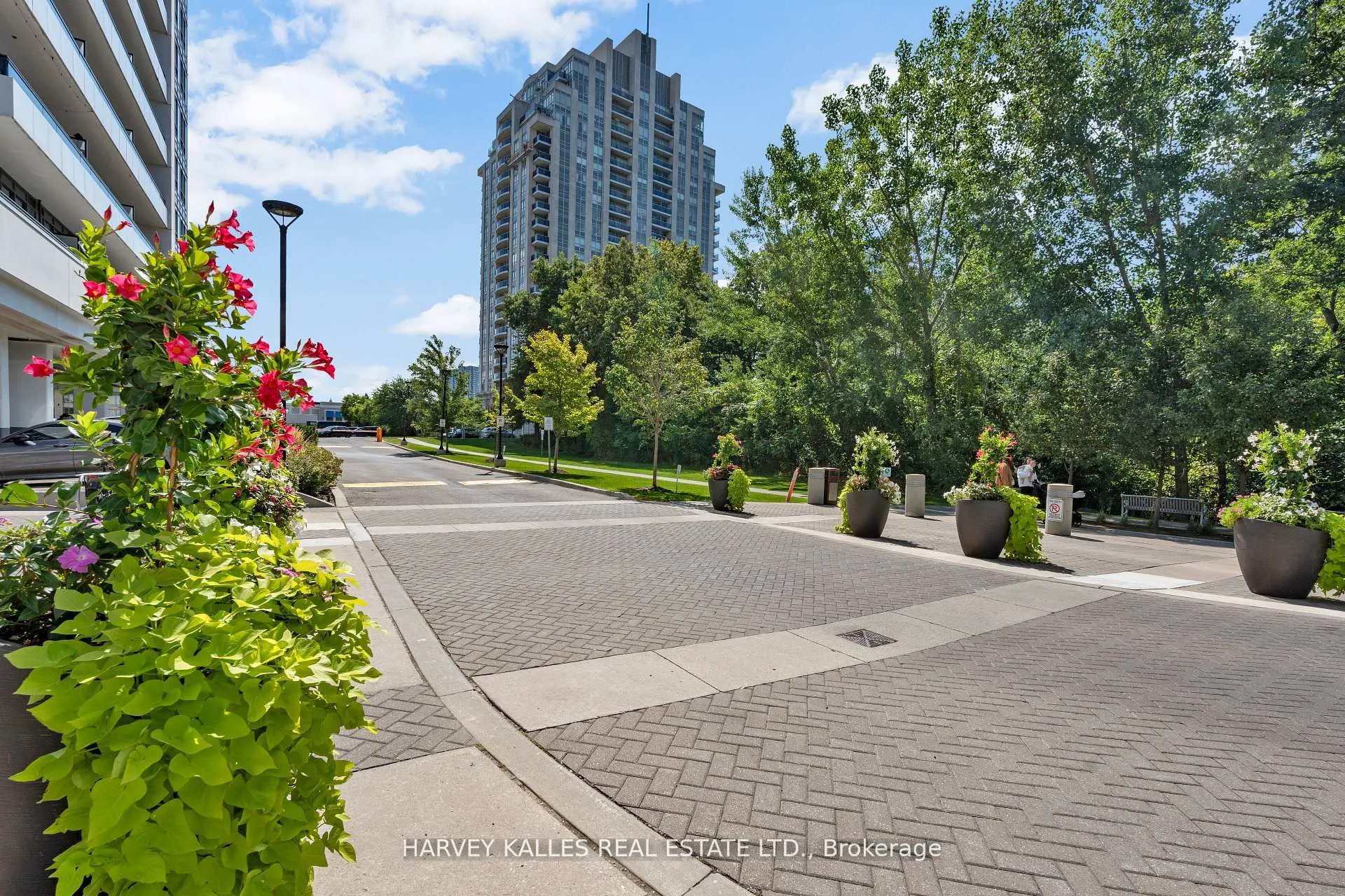 7890 Bathurst Street, #2608