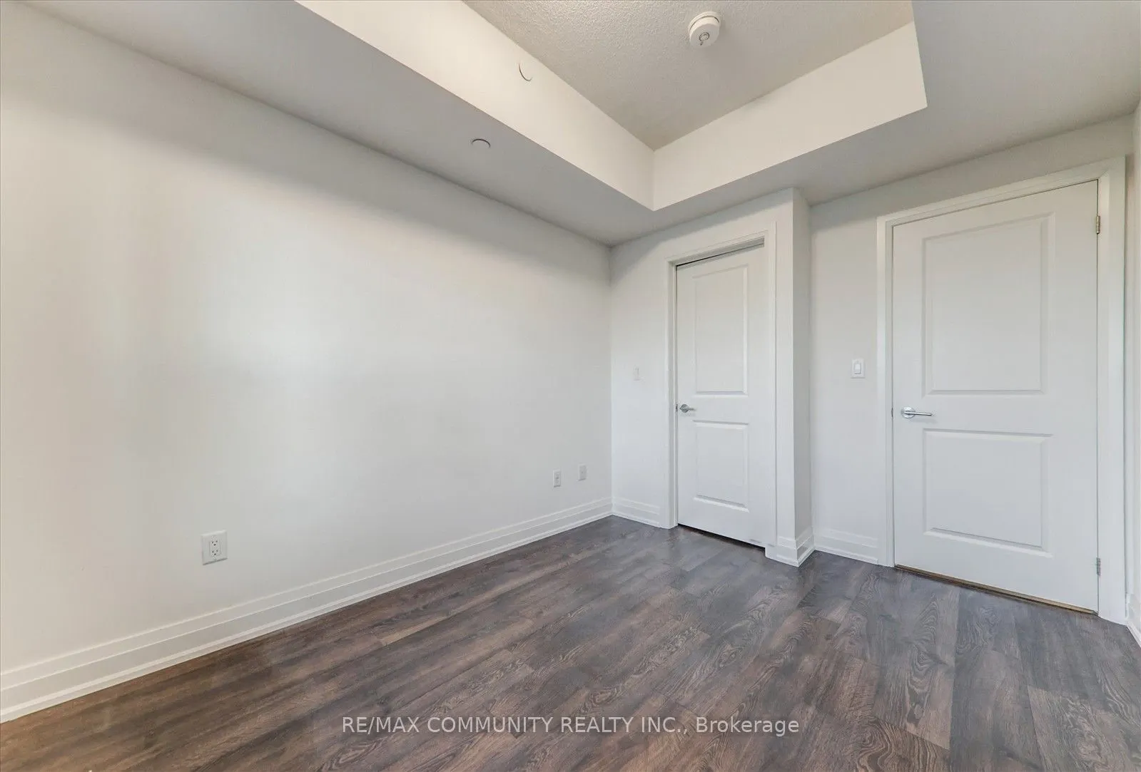 9700 Ninth Line, #605
