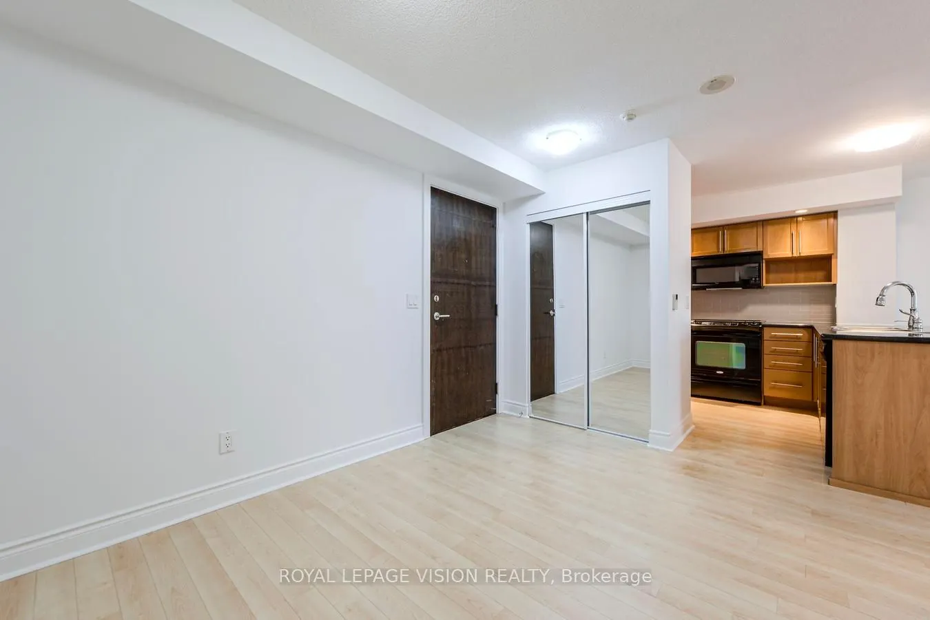 23 Cox Boulevard, #583