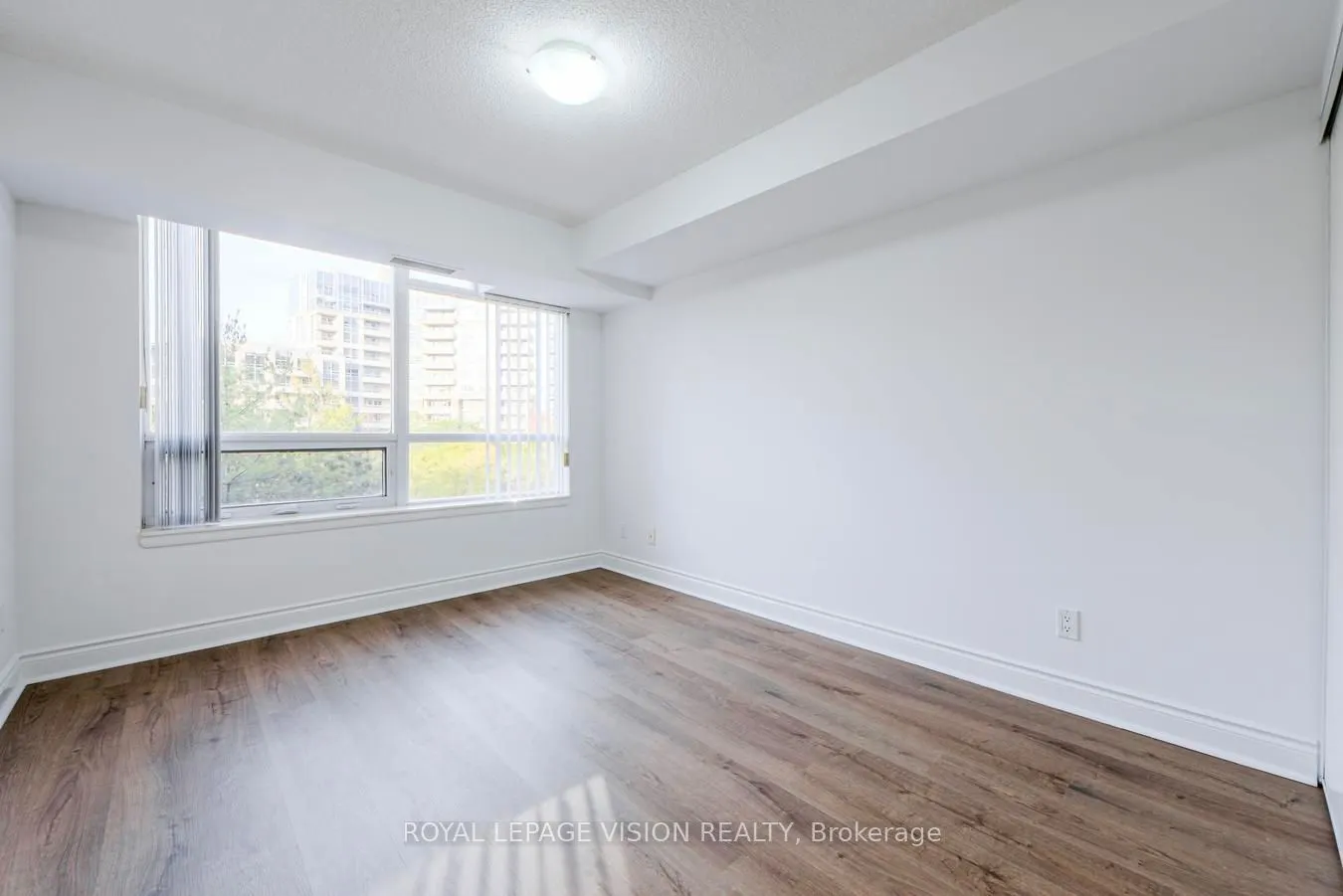 23 Cox Boulevard, #583