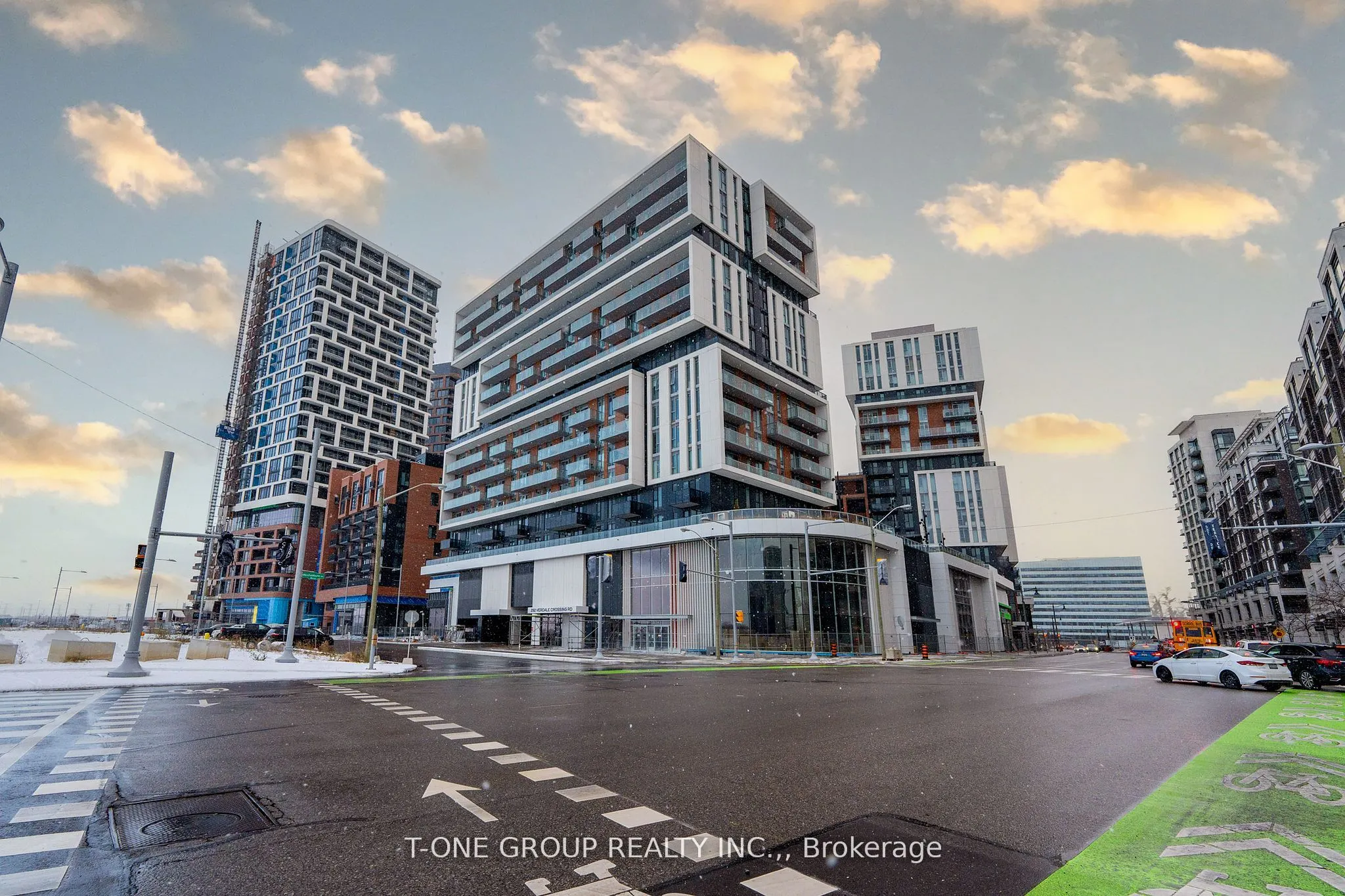 292 Verdale Crossing, #709