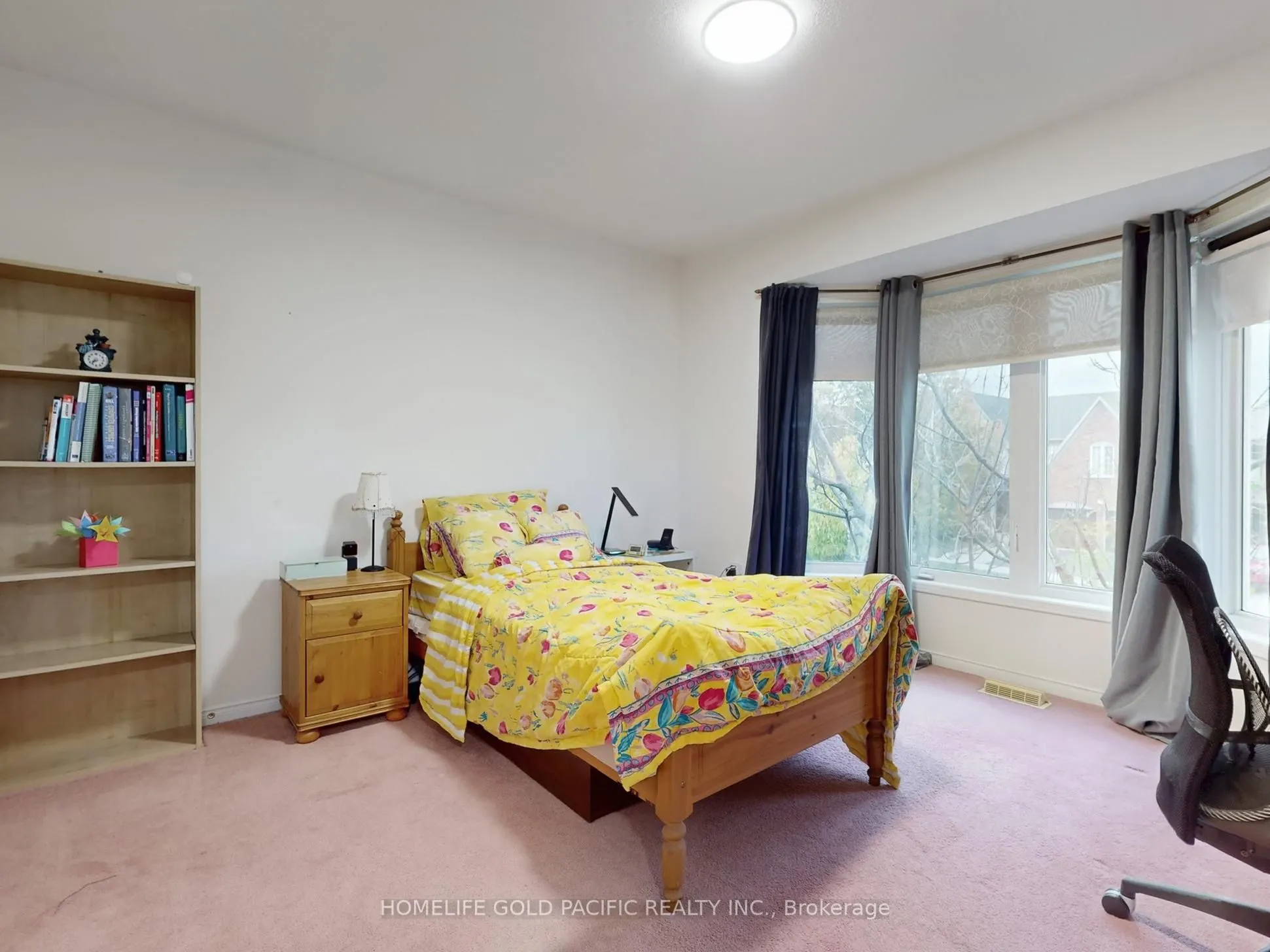 26 Rollinghill Road