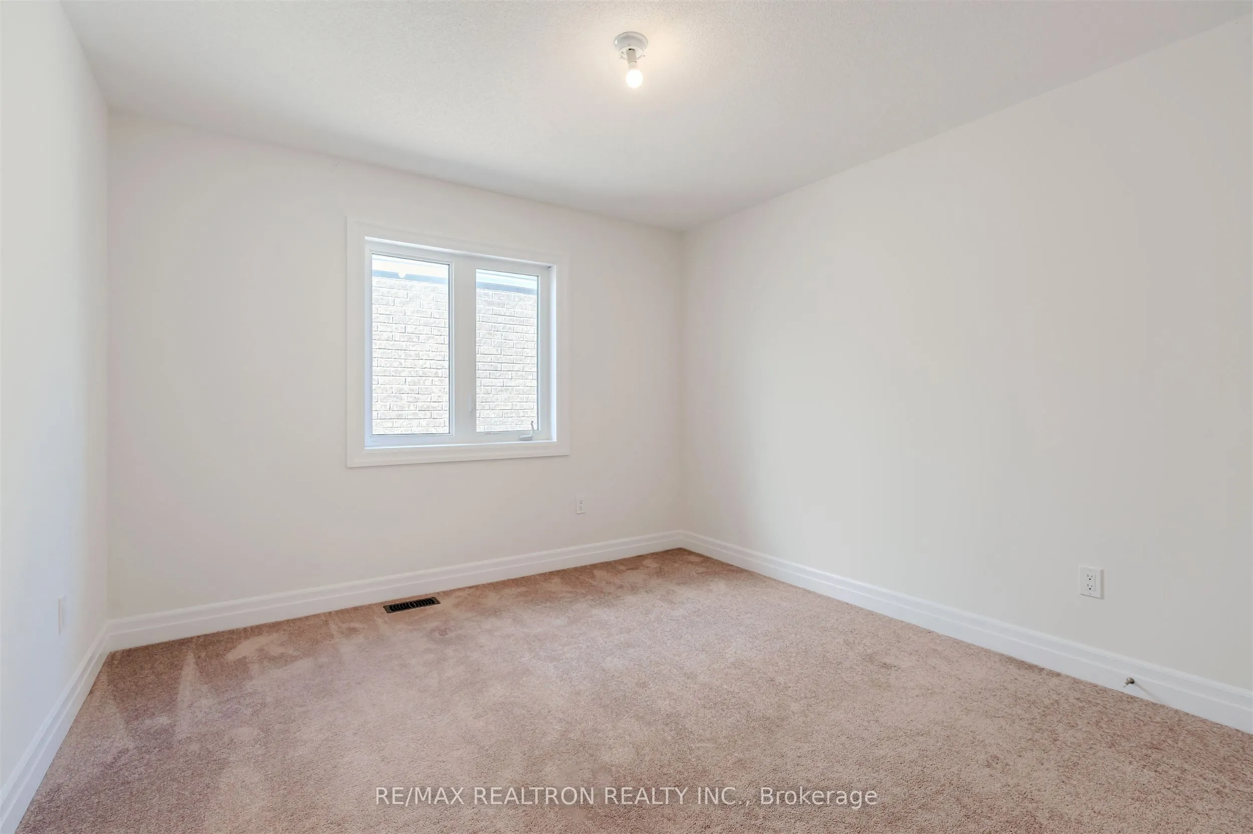 1028 Wickham Road