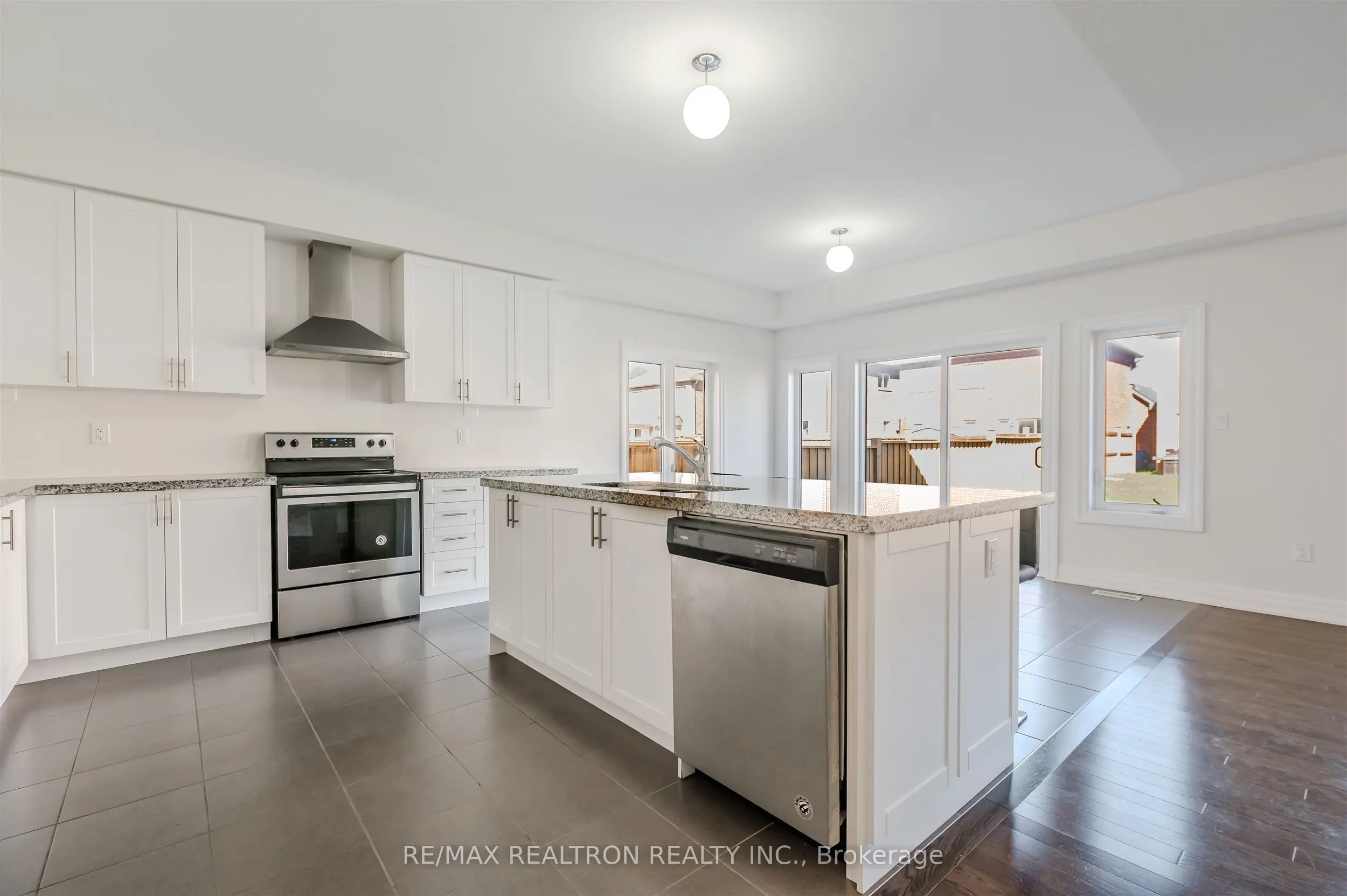 1028 Wickham Road
