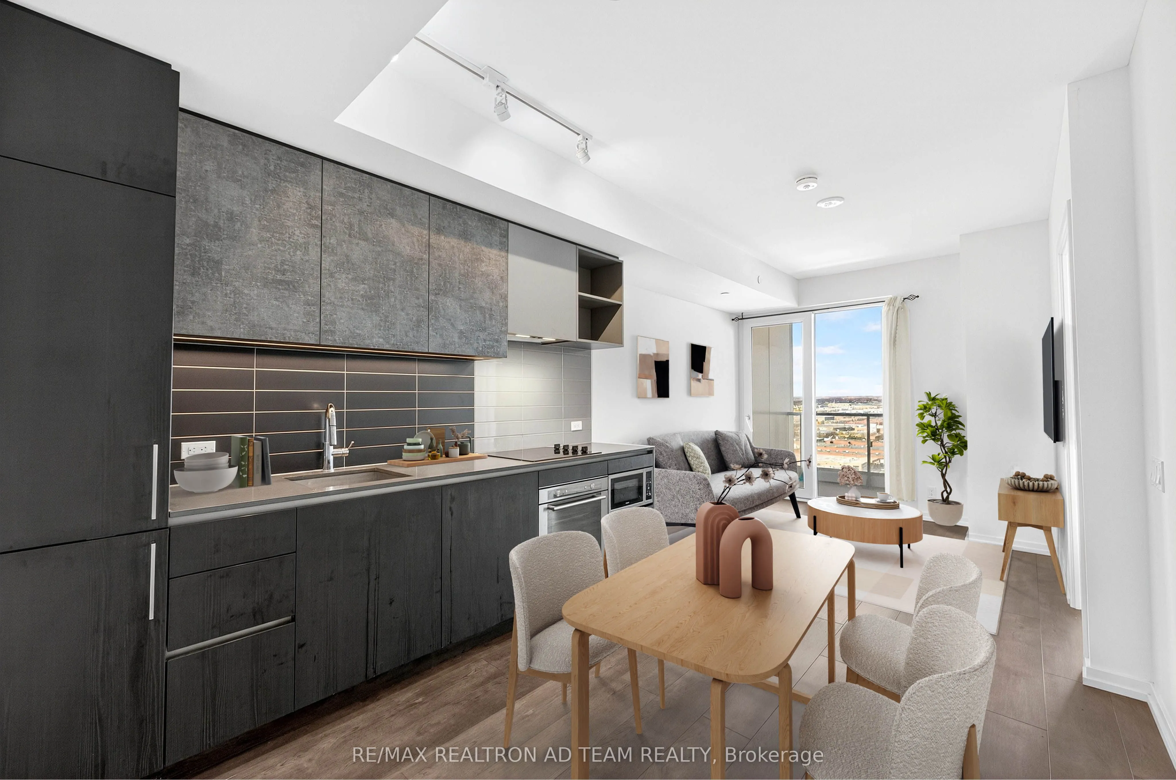 1000 Portage Parkway, #1901