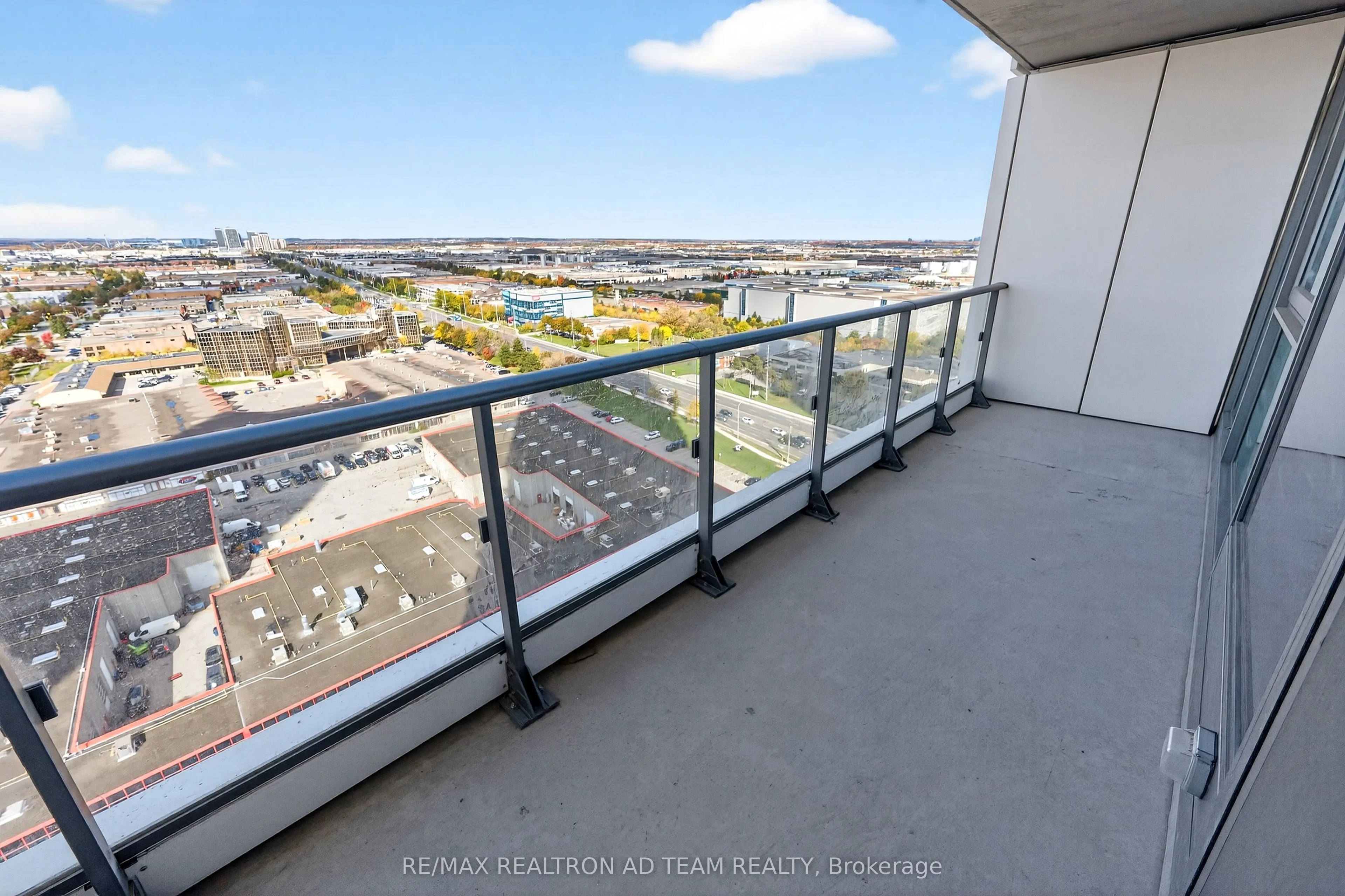 1000 Portage Parkway, #1901