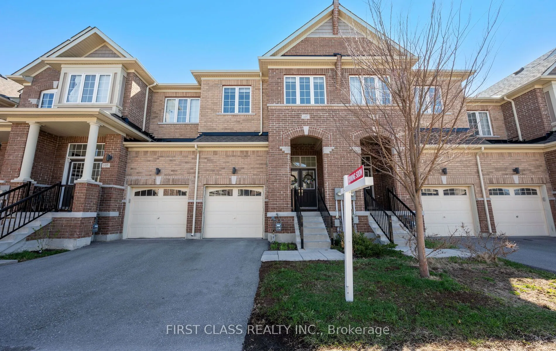 107 Knott End Crescent