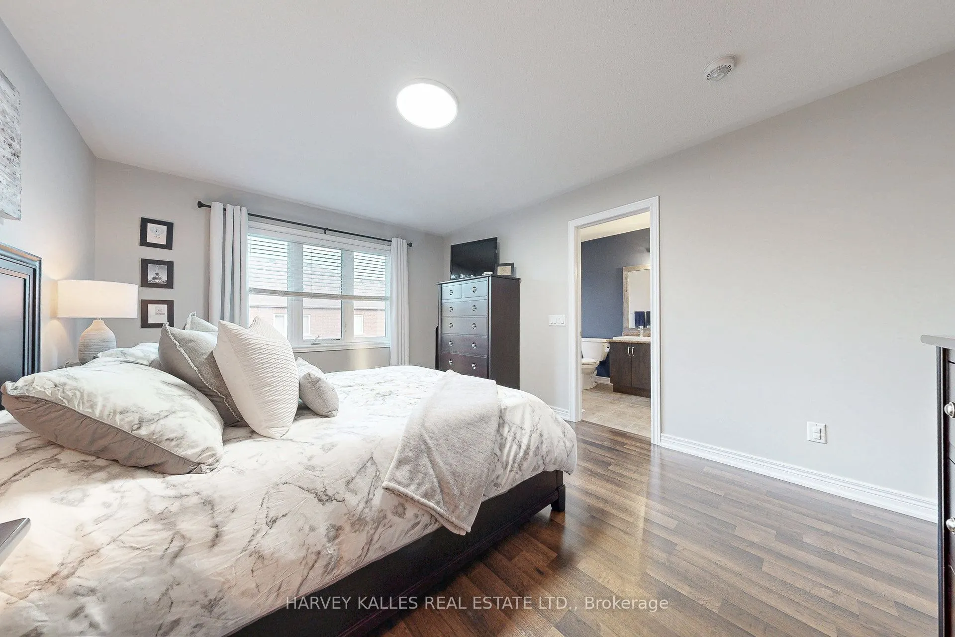 41 Selby Crescent