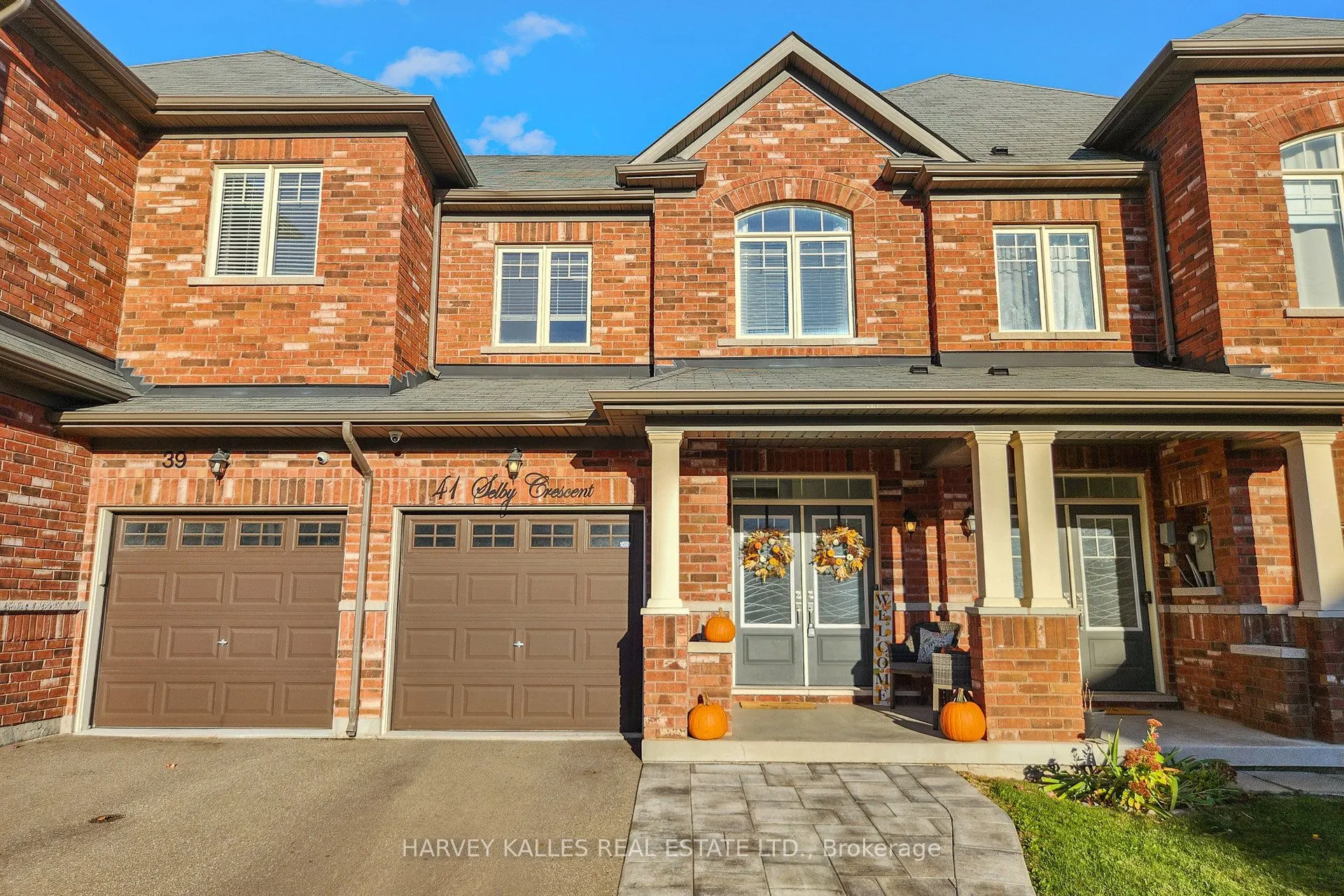 41 Selby Crescent