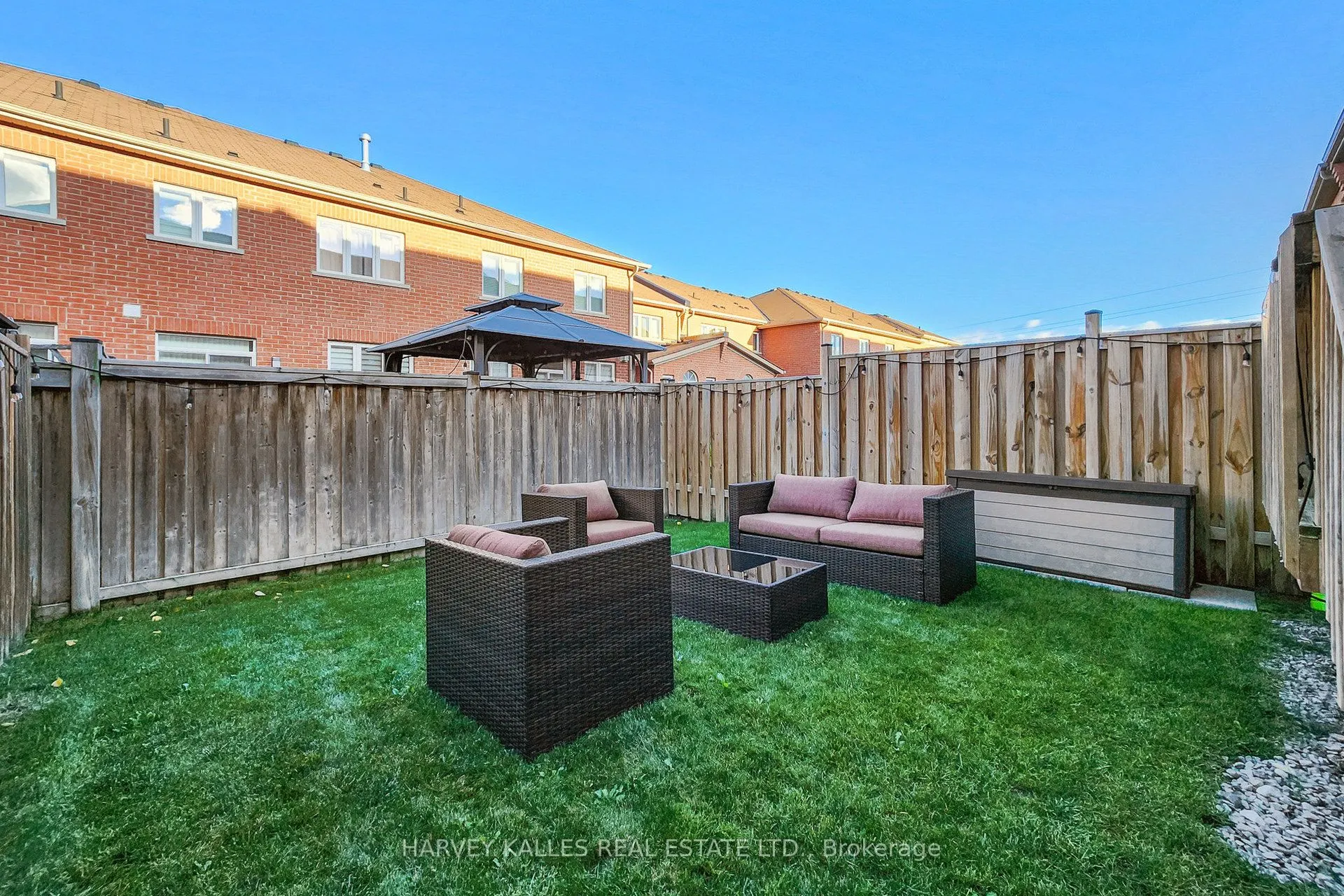 41 Selby Crescent