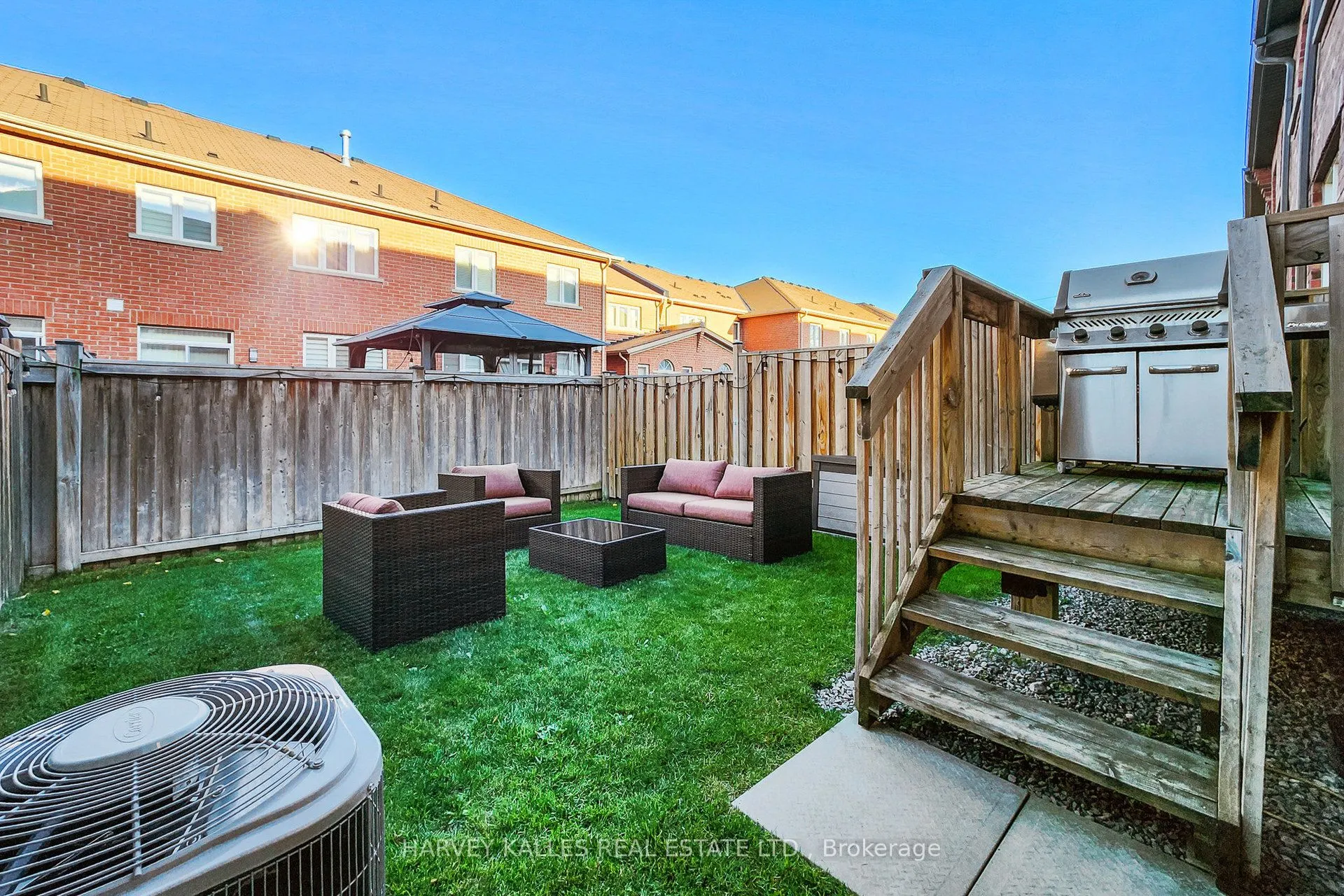 41 Selby Crescent