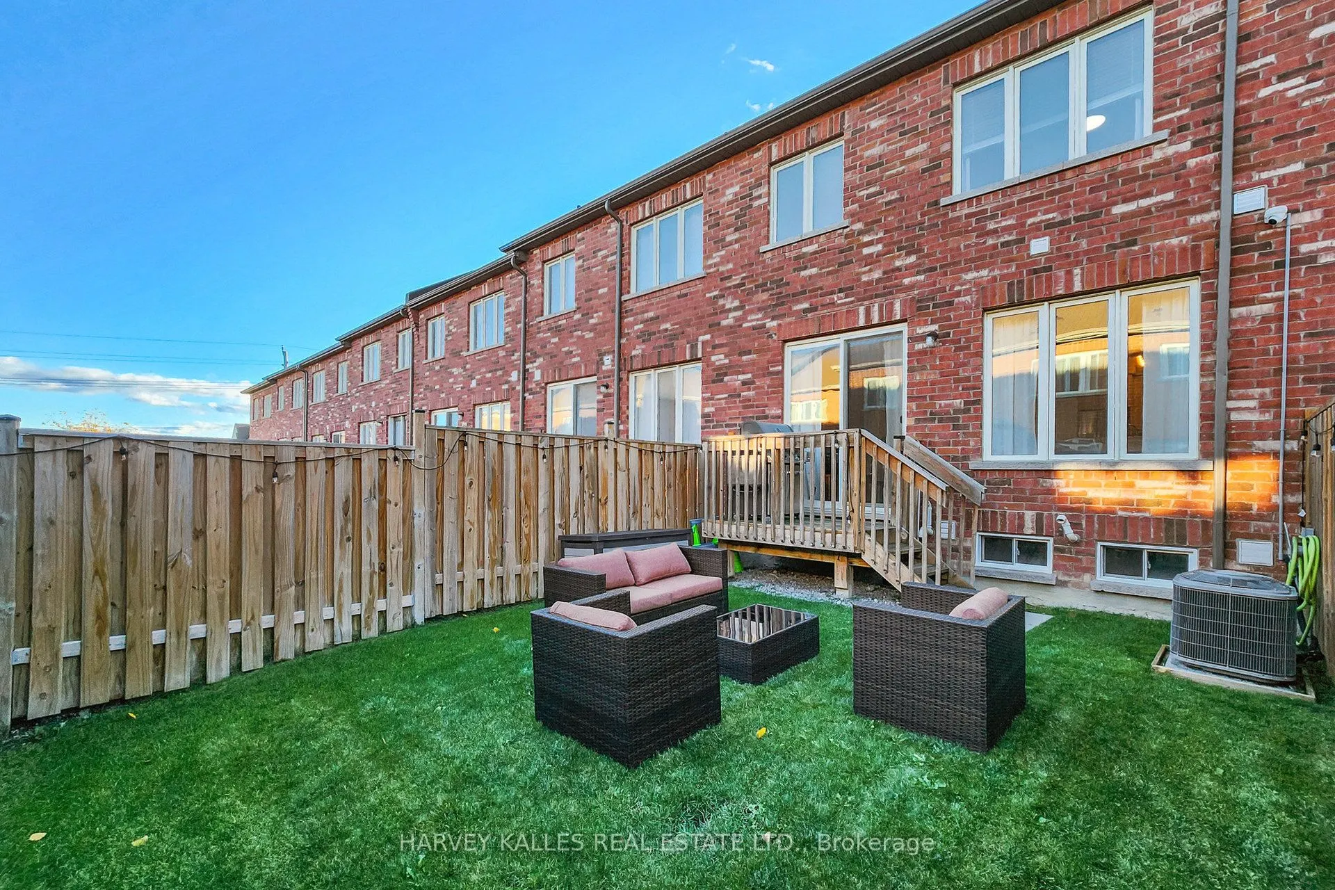 41 Selby Crescent
