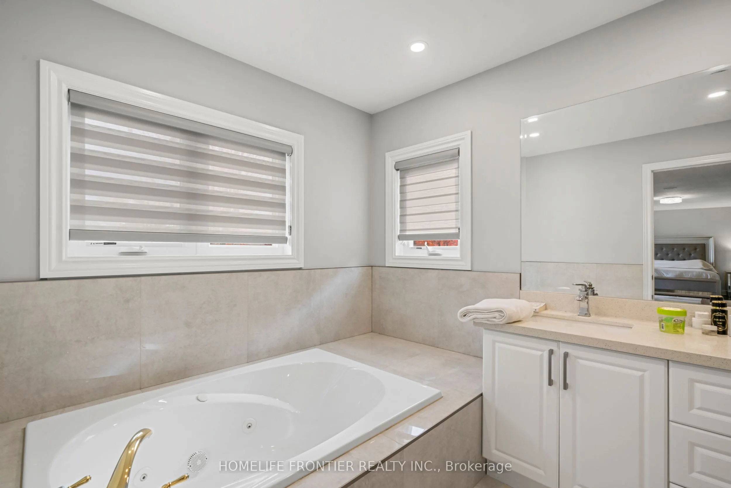 7 Edenbrook Crescent