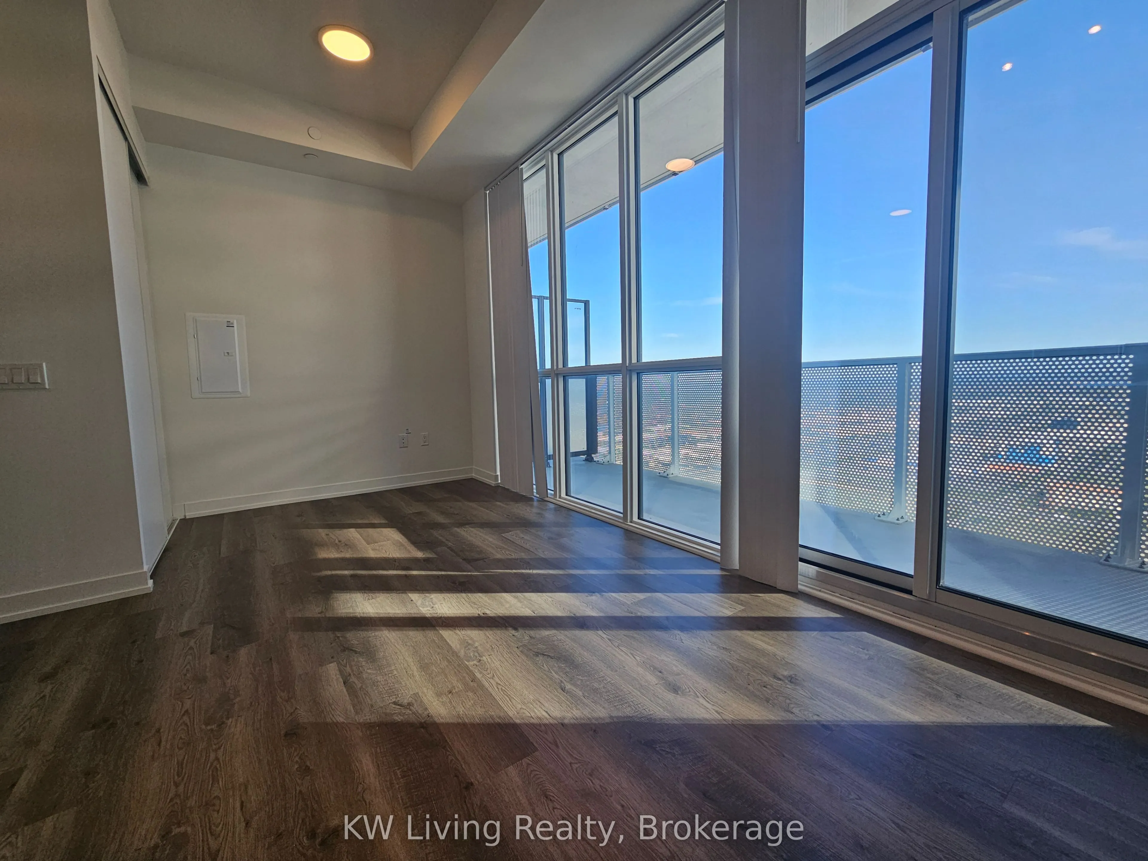 195 Commerce Street, #5312