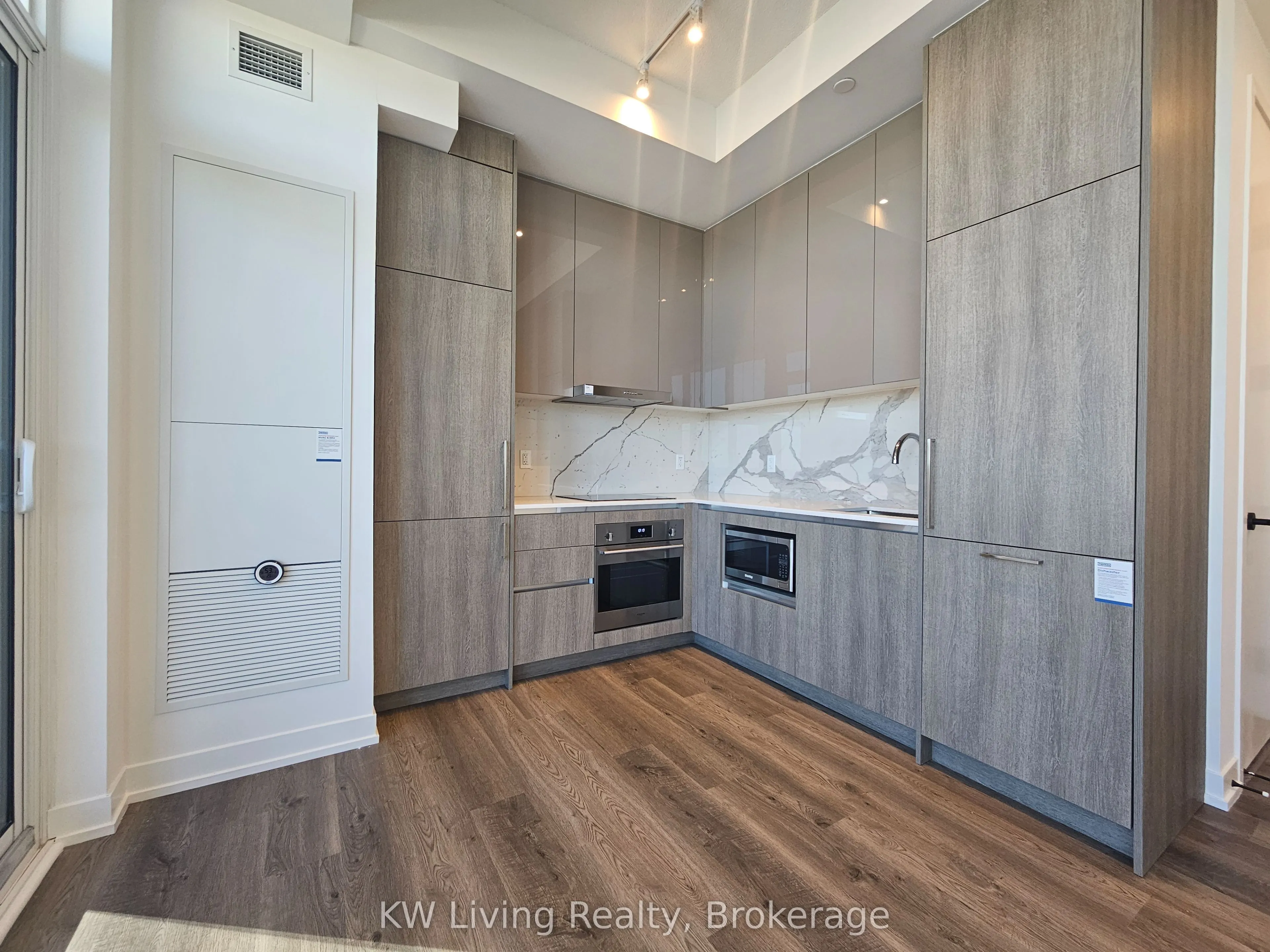195 Commerce Street, #5312
