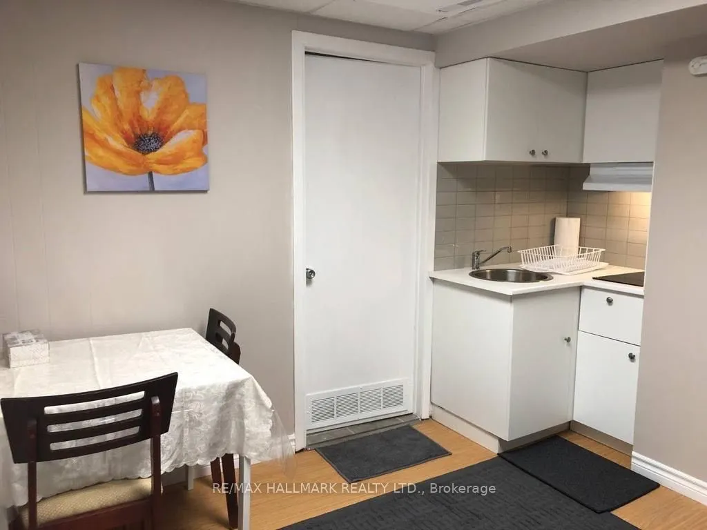 85 Baif Boulevard, #22 - Basement